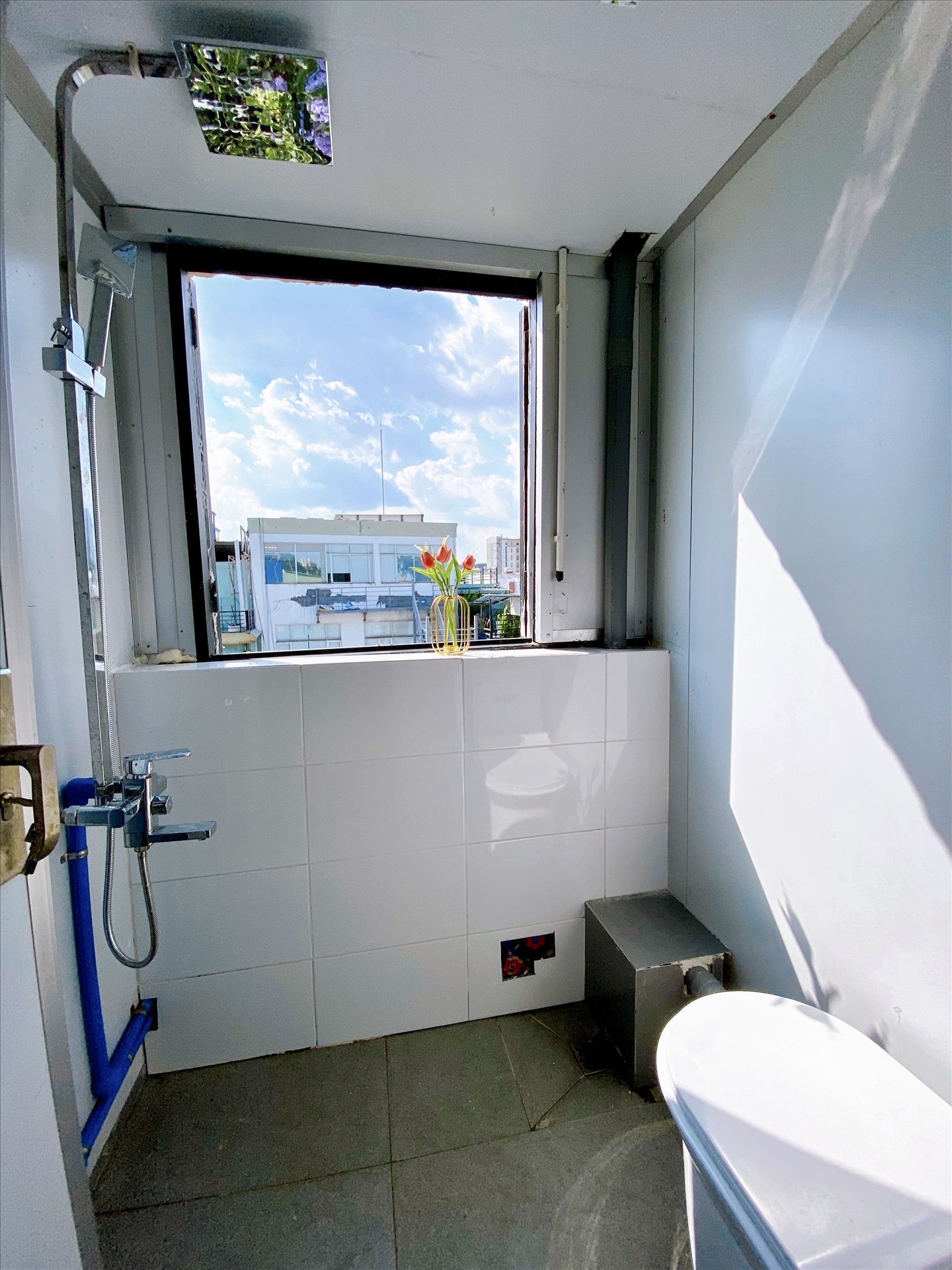 Phòng trọ Duplex 30m2 tại Yolo House Phan Đăng Lưu - Bình Thạnh - Phòng khách