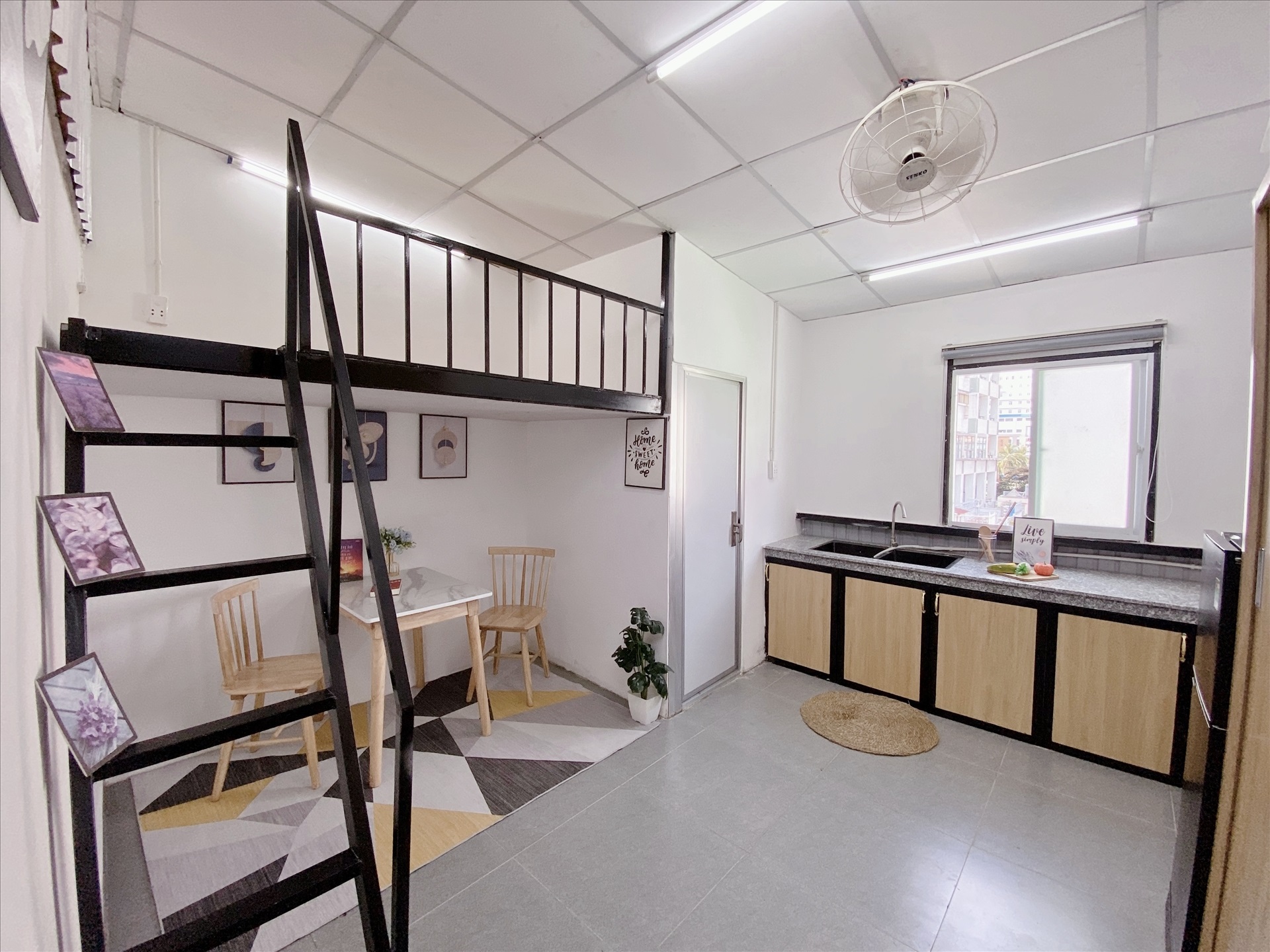 Phòng trọ Duplex 30m2 tại Yolo House Phan Đăng Lưu - Bình Thạnh - Phòng bếp