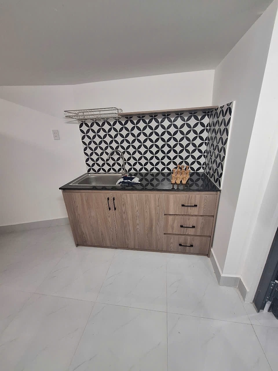 Phòng trọ Duplex 20m2 tại MT Room Thích Quảng Đức - Phú Nhuận - Phòng bếp