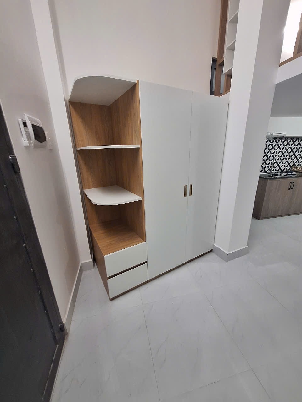 Phòng trọ Duplex 20m2 tại MT Room Thích Quảng Đức - Phú Nhuận - Phòng khách