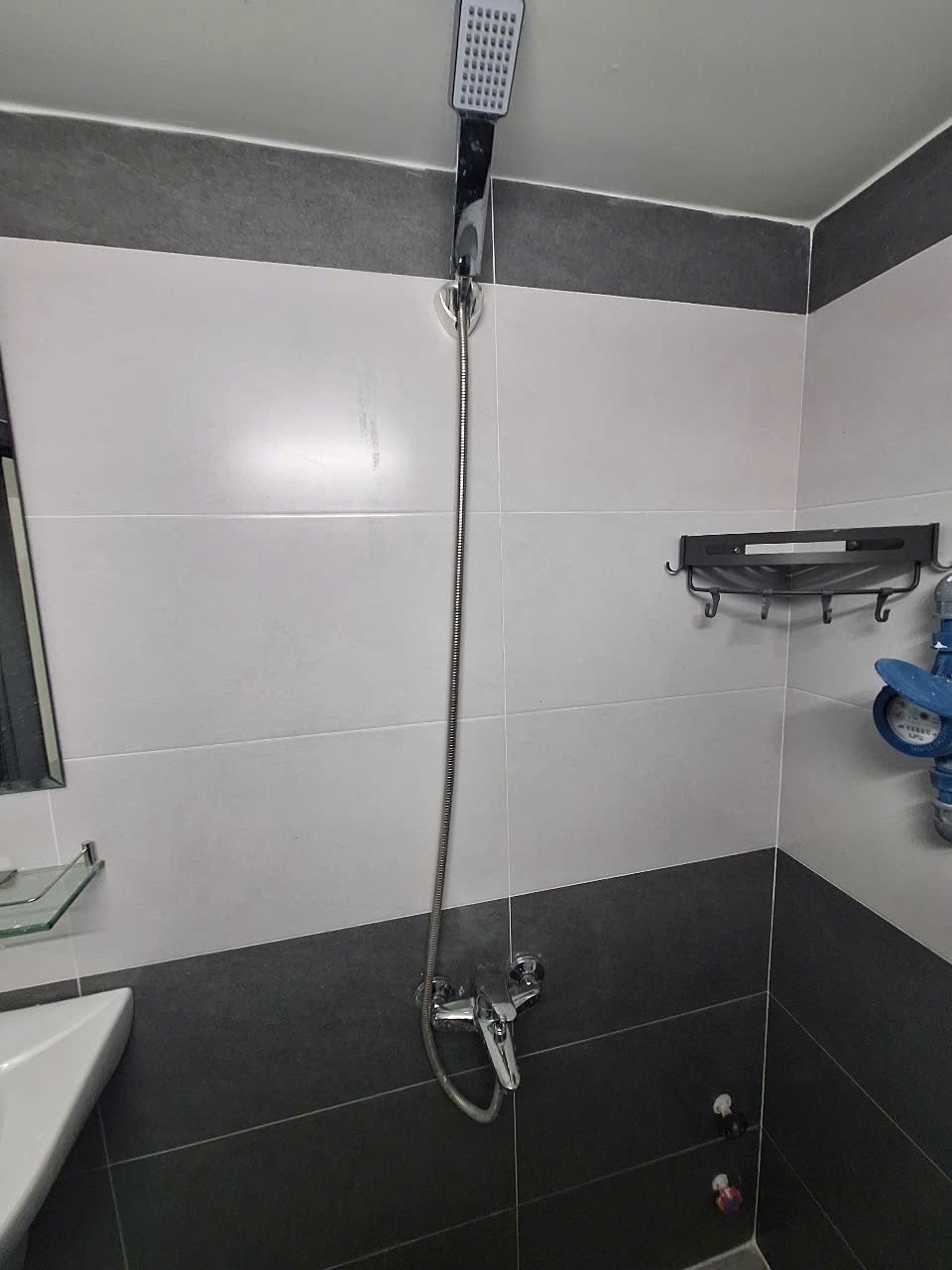 Phòng trọ Duplex 20m2 tại MT Room Thích Quảng Đức - Phú Nhuận - Phòng tắm