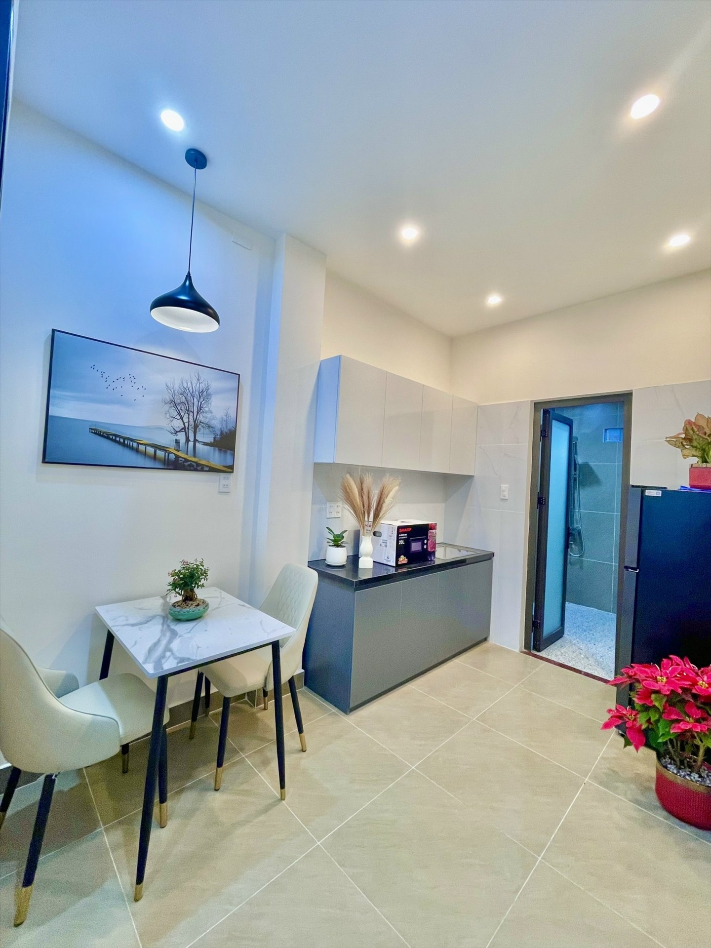 Phòng trọ 1 Phòng ngủ 30m2 tại MOCHI Home Bùi Đình Túy - Bình Thạnh - Phòng khách