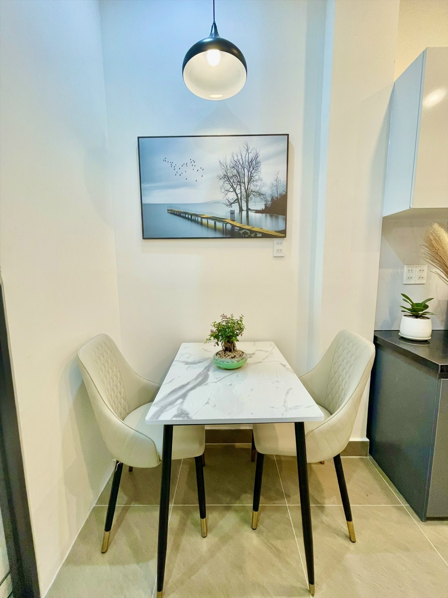 Phòng trọ 1 Phòng ngủ 30m2 tại MOCHI Home Bùi Đình Túy - Bình Thạnh - Góc làm việc