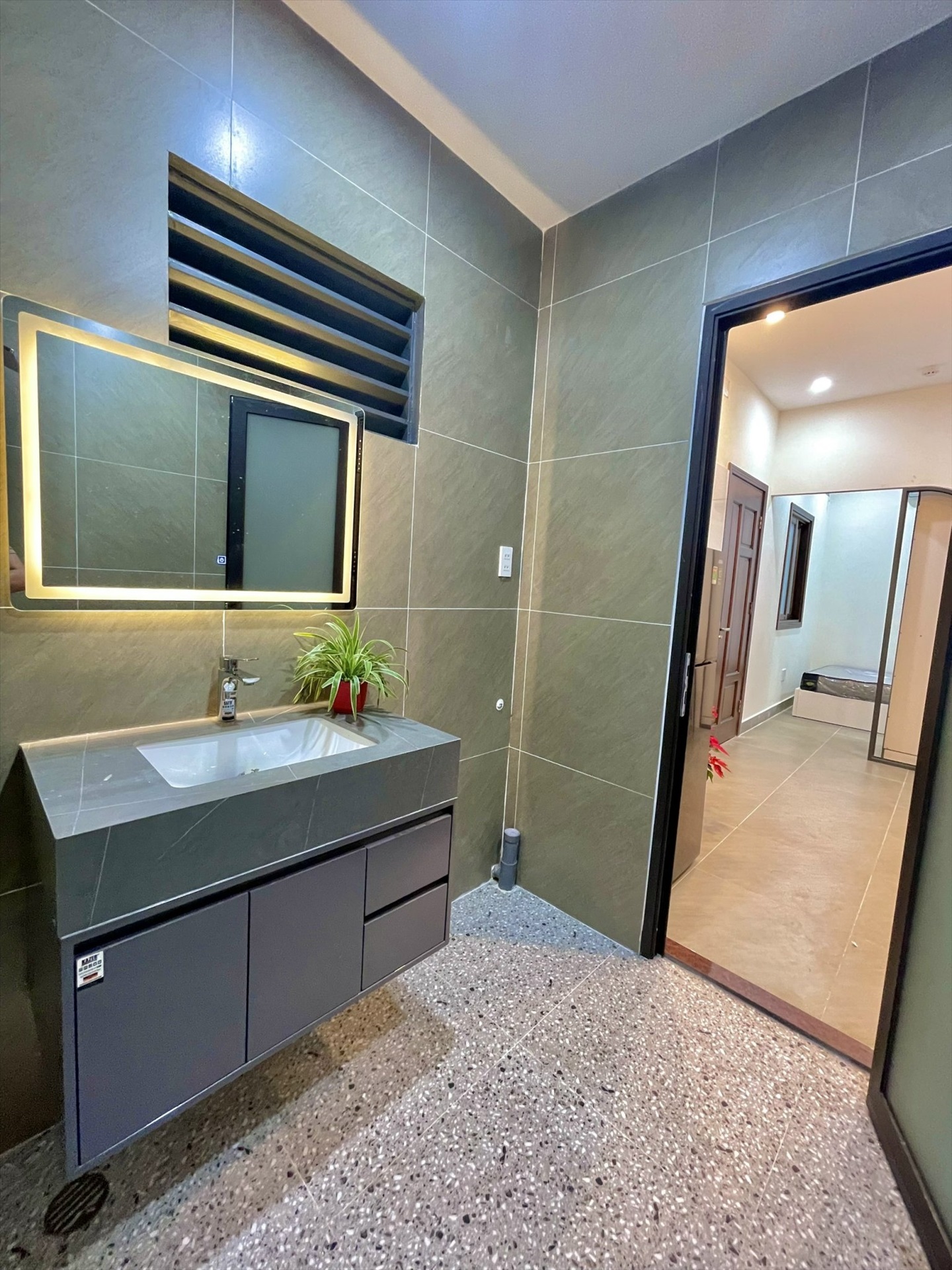 Phòng trọ 1 Phòng ngủ 30m2 tại MOCHI Home Bùi Đình Túy - Bình Thạnh - Phòng tắm