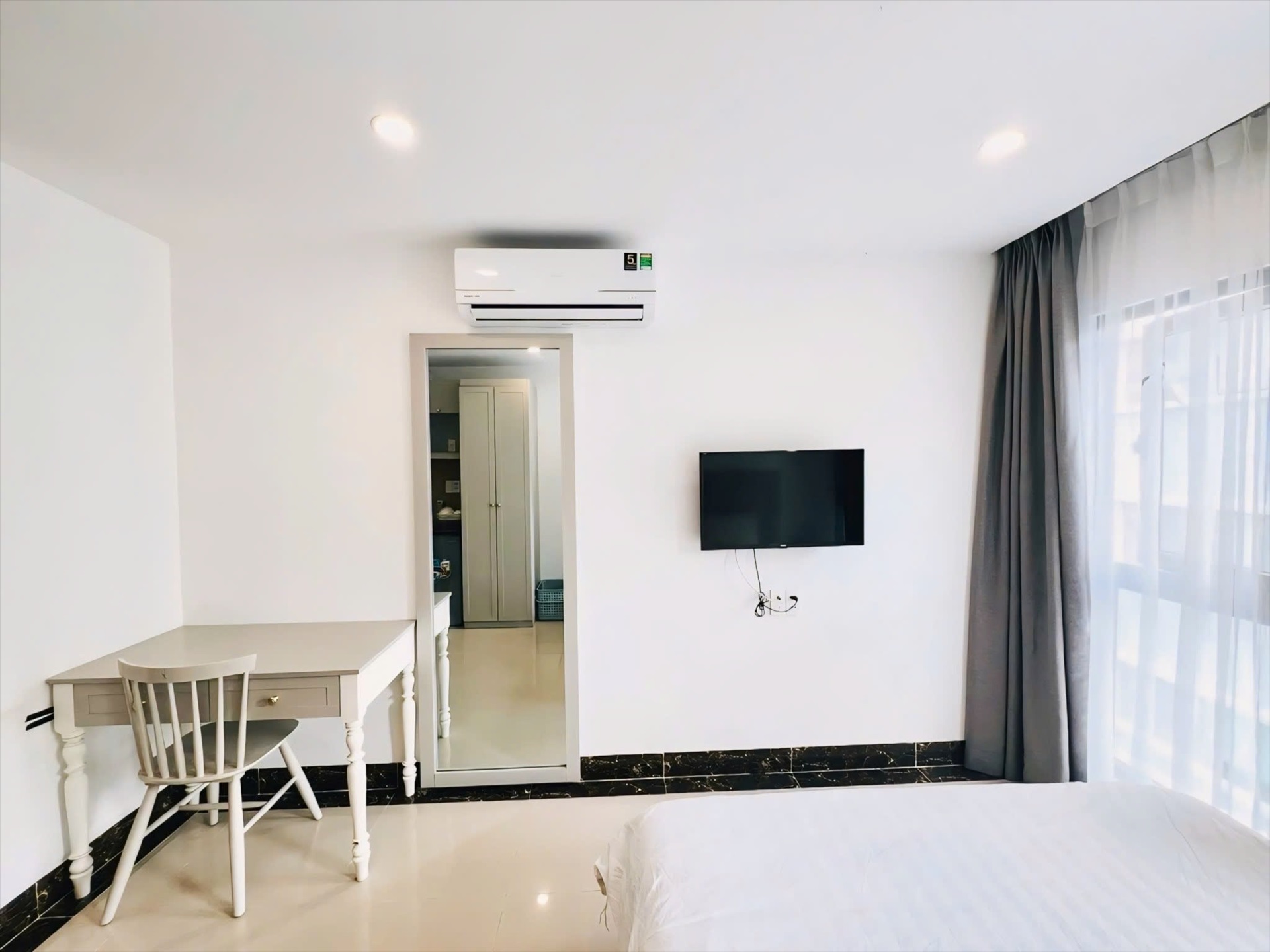 Phòng trọ 1 Phòng ngủ 30m2 tại MDA Apartment Phan Đăng Lưu - Phú Nhuận - Phòng khách