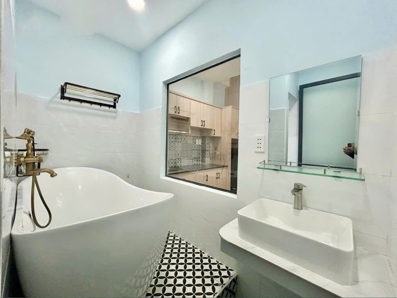 Phòng trọ 1 Phòng ngủ 50m2 tại Host Wish Vũ Huy Tấn - Bình Thạnh - Phòng tắm