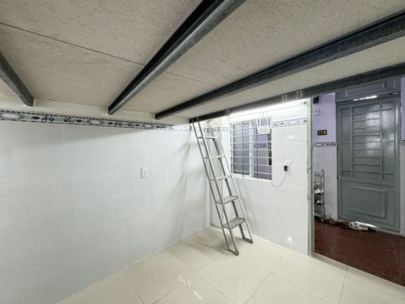 Phòng trọ Duplex 18m2 tại PTC House Trường Chinh - Tân Bình - Phòng khách