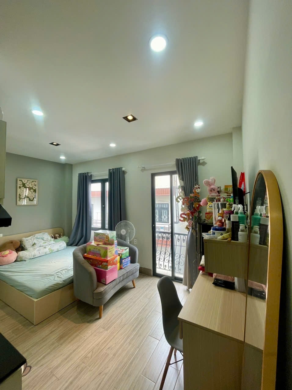 Phòng trọ Studio 35m2 tại T Home Nguyễn Trọng Tuyển - Phú Nhuận - Phòng khách