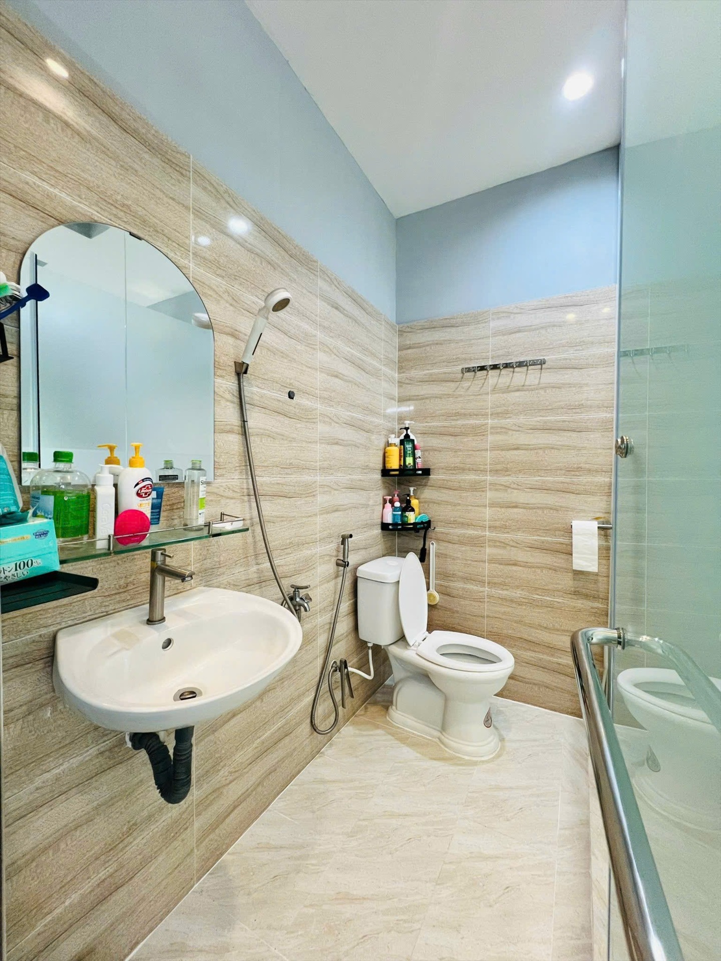 Phòng trọ Studio 35m2 tại G House Đường số 14 - Quận 7 - Phòng tắm