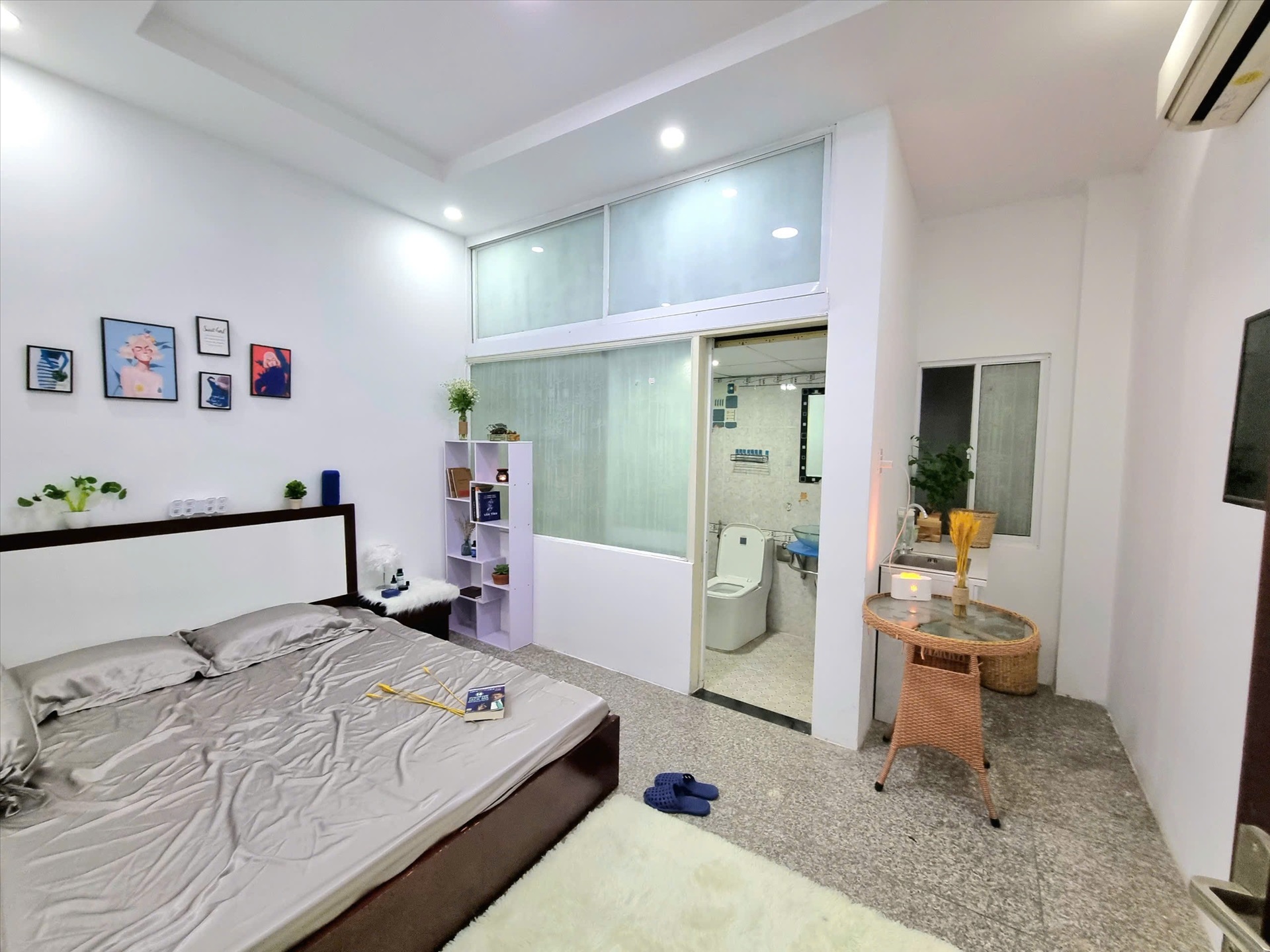 Phòng trọ Studio 20m2 tại Soly Home Nguyễn Thị Thập - Quận 7 - Phòng khách
