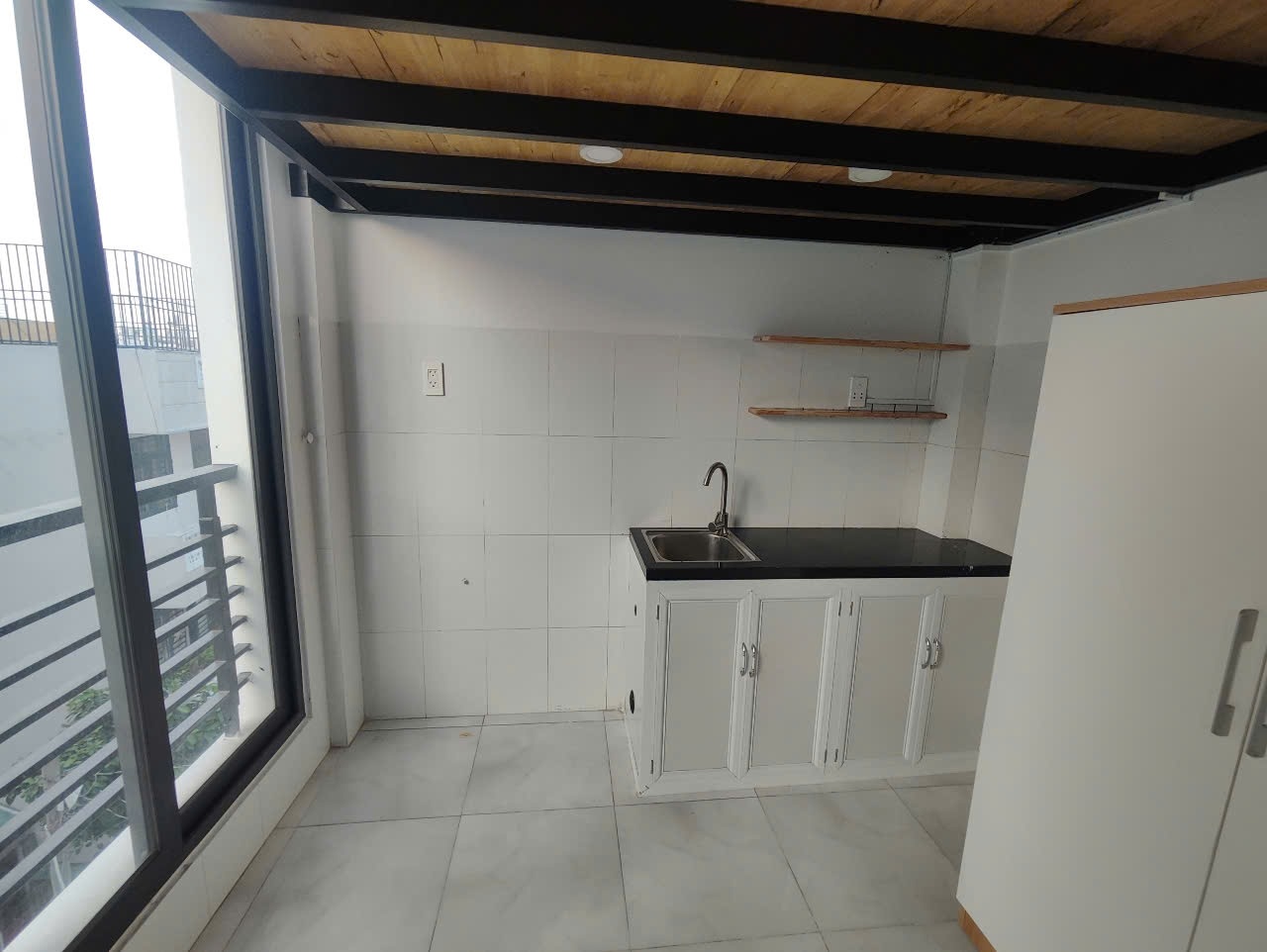 Phòng trọ Duplex 30m2 tại LightHouse Bùi Đình Túy - Bình Thạnh - Phòng bếp