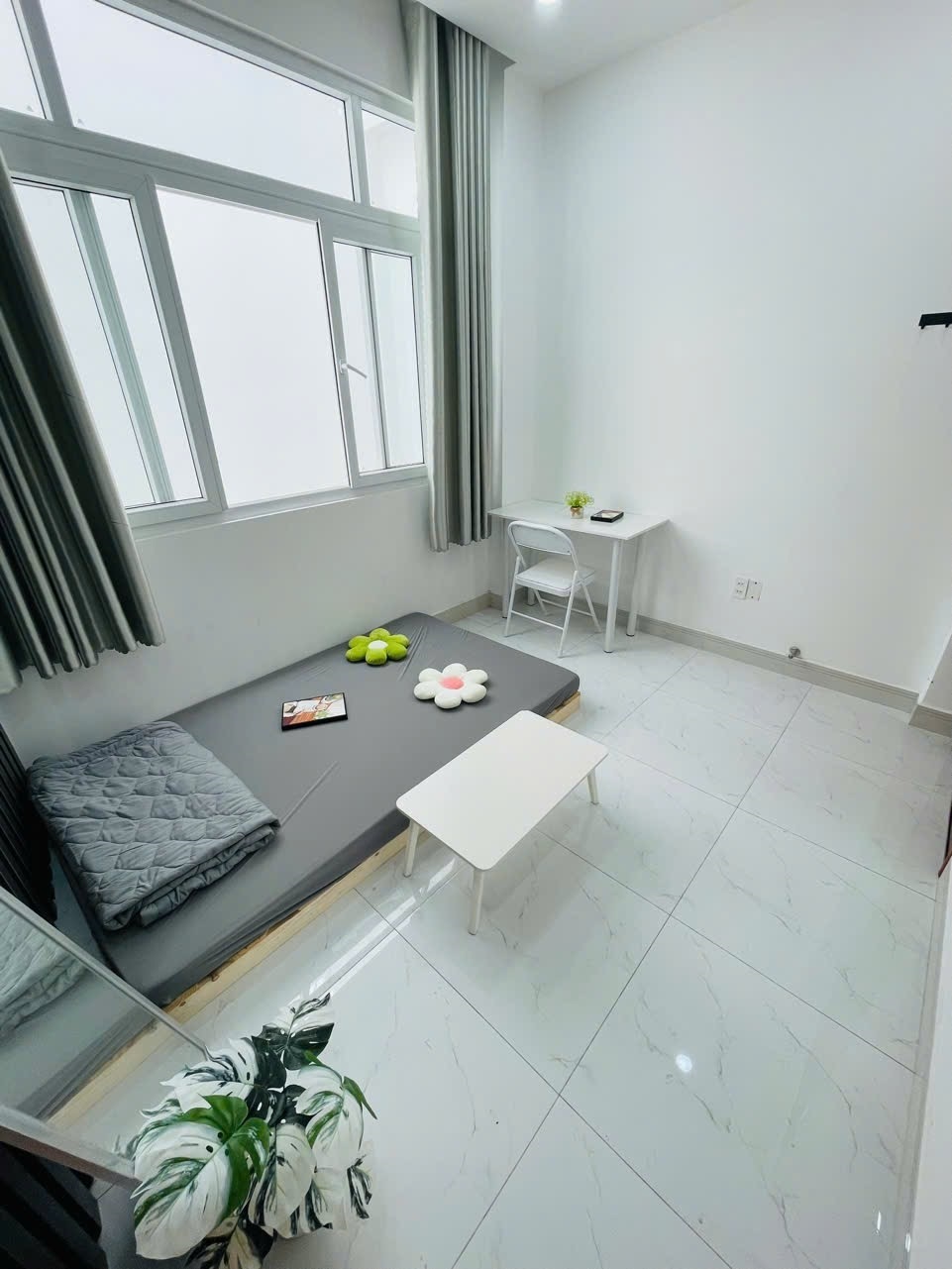 Phòng trọ Studio 18m2 tại HA House Chu Văn An - Bình Thạnh - Phòng khách