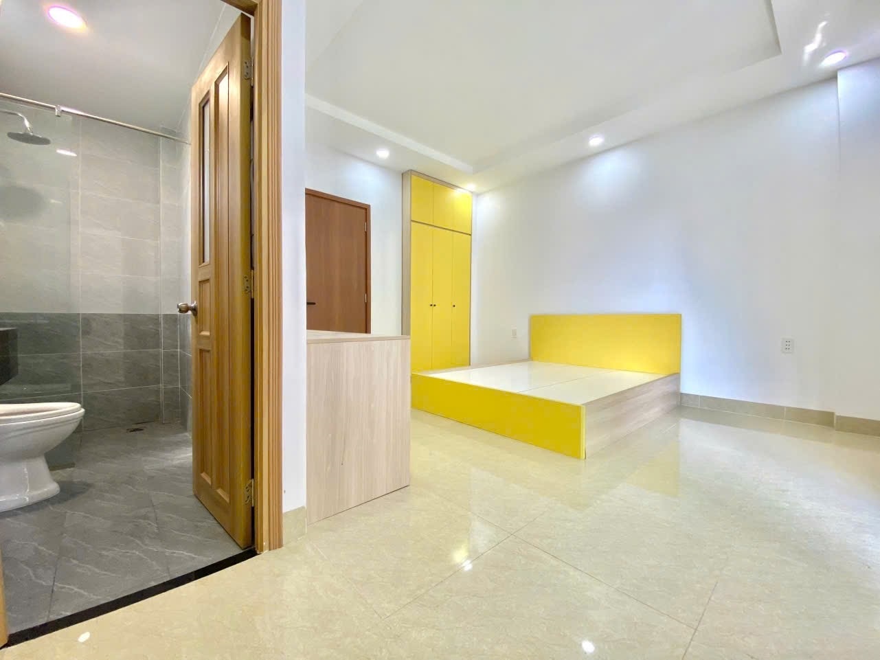 Phòng trọ Studio 32m2 tại TL Home XVNT - Bình Thạnh  - Phòng khách