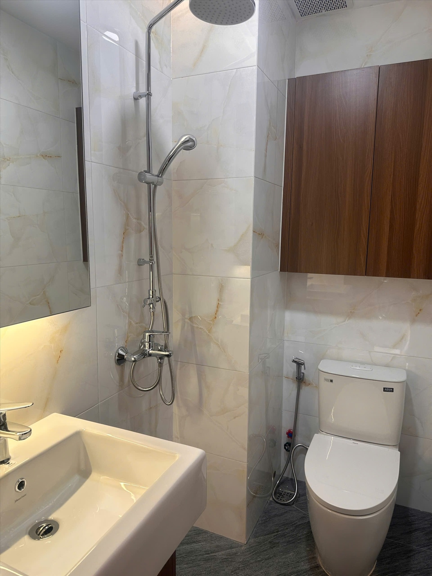 Phòng trọ Studio 30m2 tại BN House Võ Duy Ninh - Bình Thạnh  - Phòng tắm