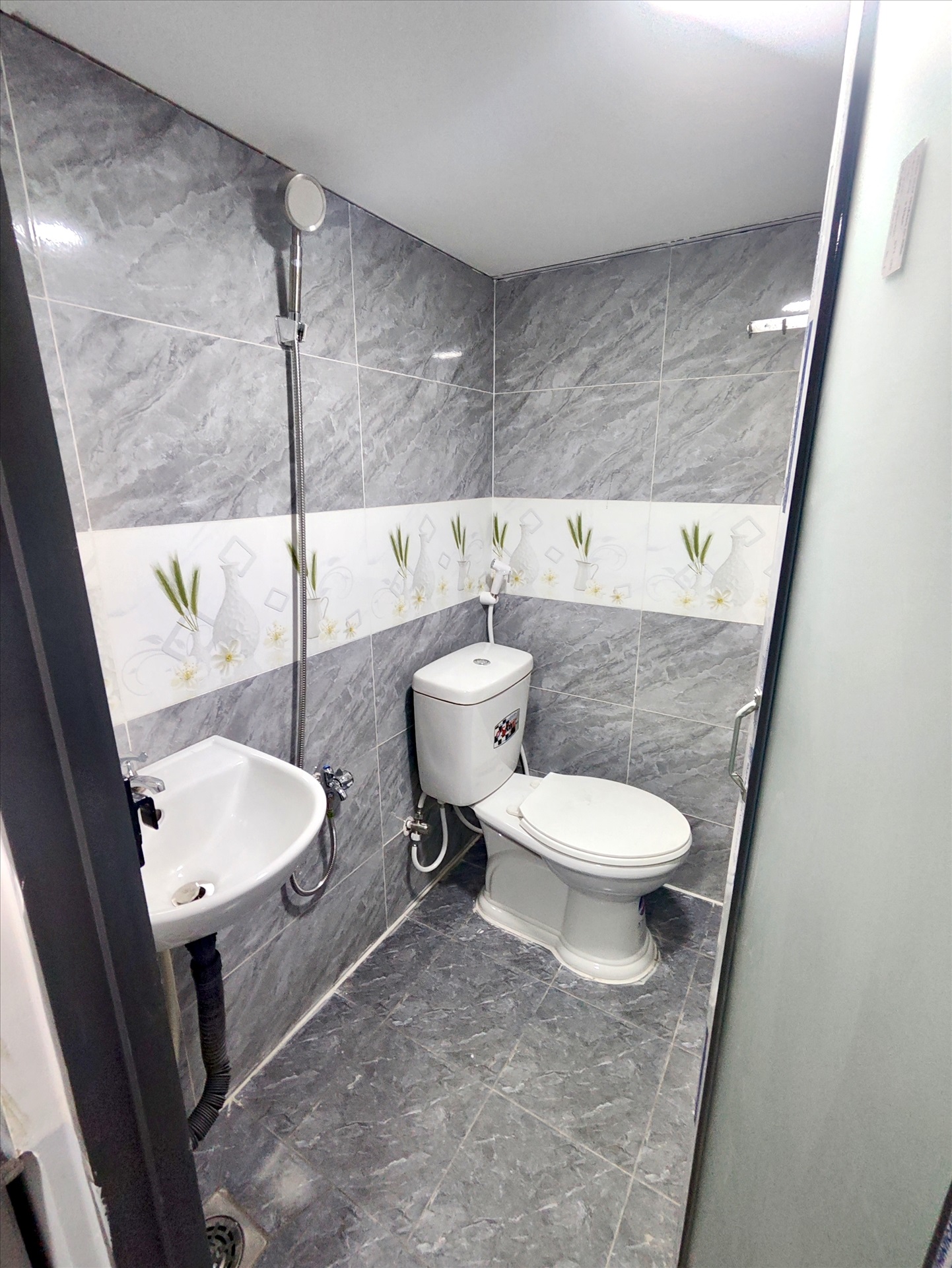 Phòng trọ Duplex 20m2 tại K Room Đinh Bộ Lĩnh - Bình Thạnh  - Phòng tắm