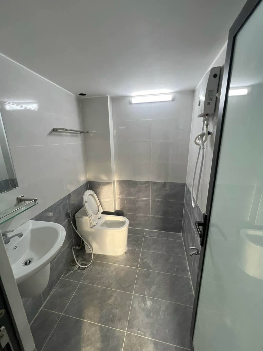 Phòng trọ Duplex 25m2 tại The Link House Bình Quới - Bình Thạnh  - Phòng tắm