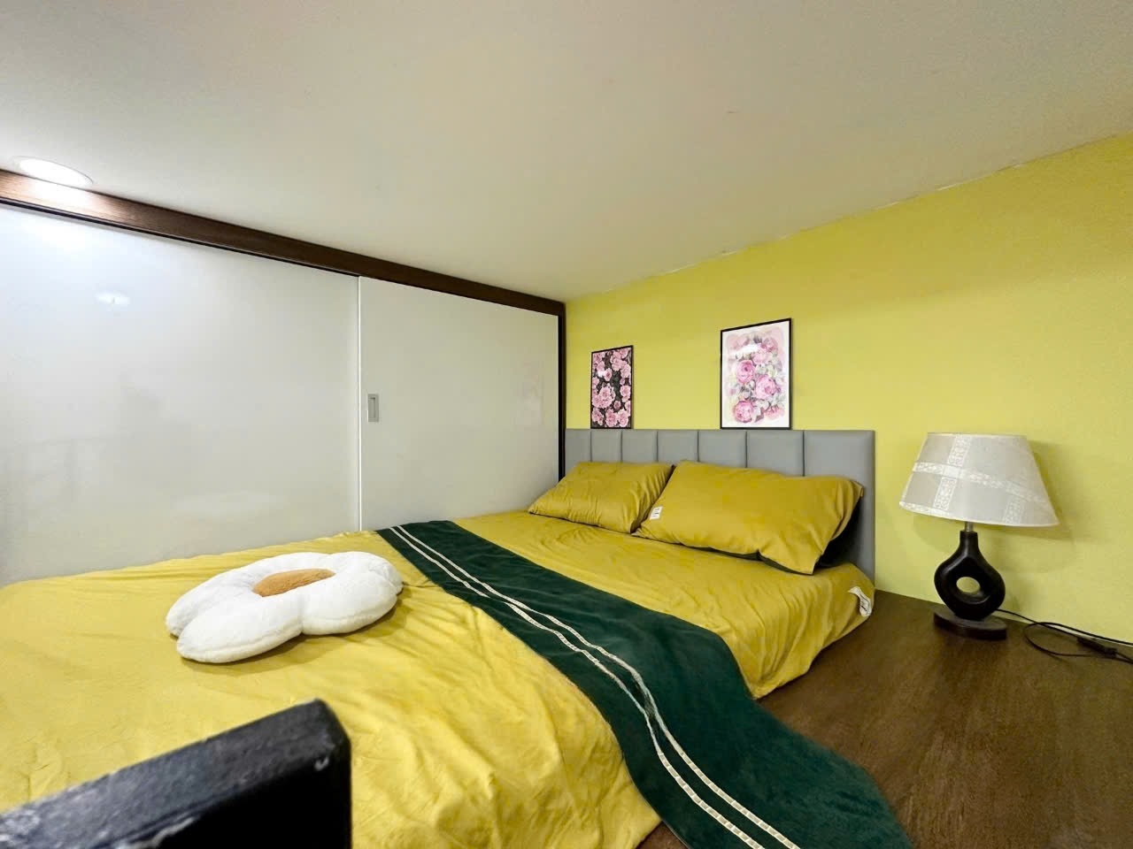 Phòng trọ Duplex 20m2 tại Maison House Hồ Bá Kiện - Quận 10 - Phòng ngủ