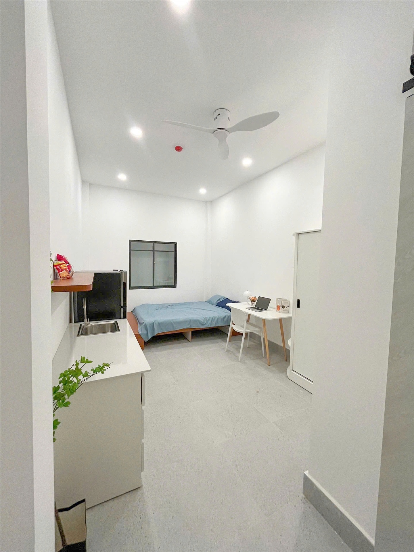 Phòng trọ Studio 30m2 tại AN Home Lý Thường Kiệt - Quận 10 - Phòng khách