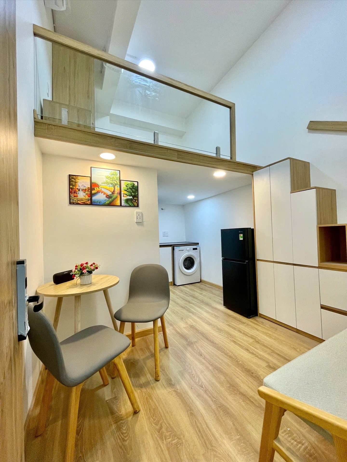 Phòng trọ Duplex 35m2 tại Damara House Đinh Bộ Lĩnh - Bình Thạnh - Phòng khách