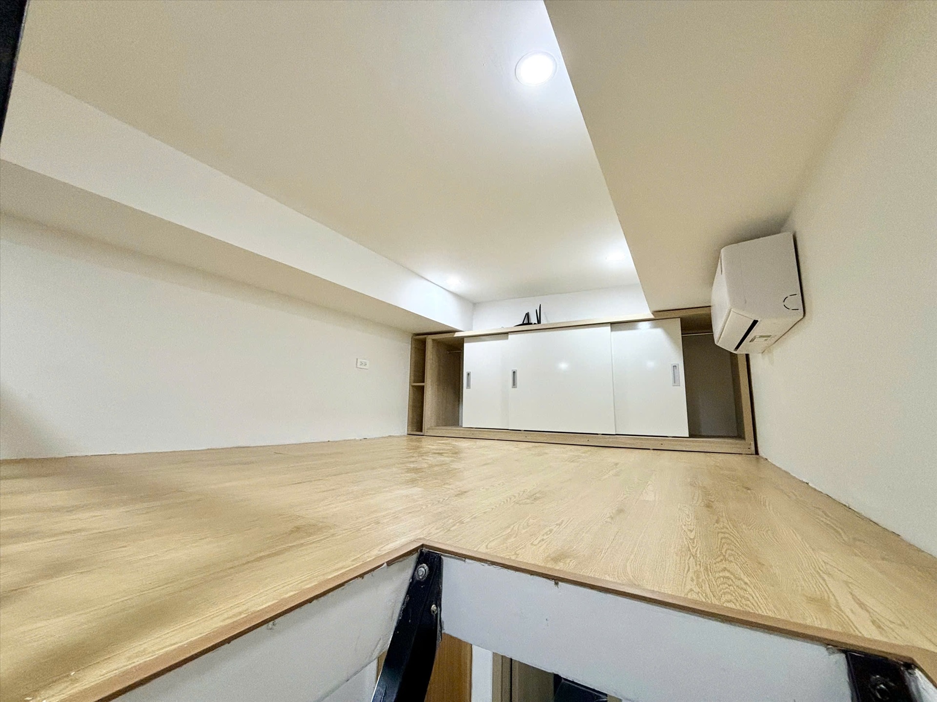 Phòng trọ Duplex 20m2 tại MS House Trung Kính - Cầu Giấy - Phòng ngủ