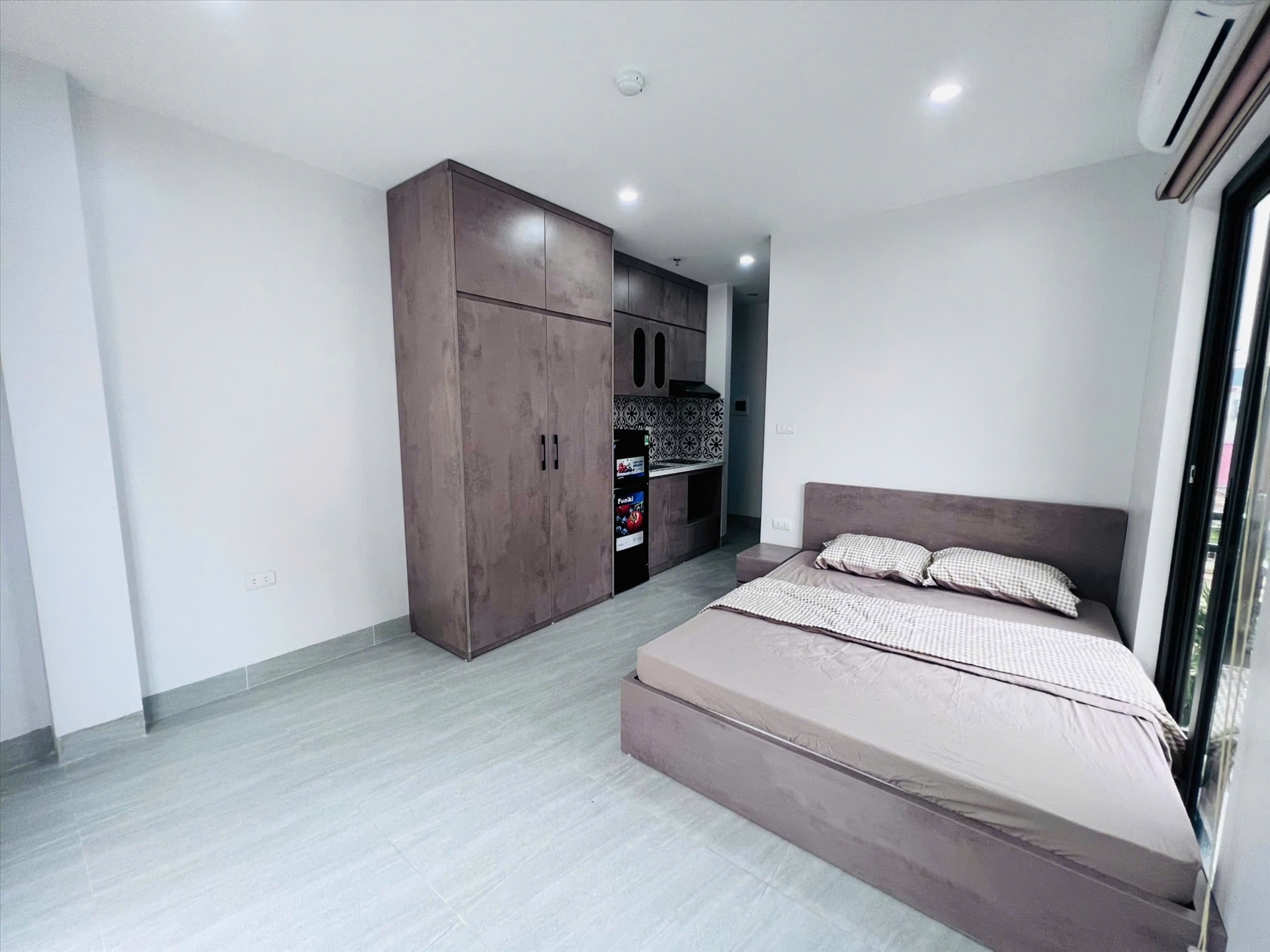 Phòng trọ DT House Hồ Tùng Mậu - Cầu Giấy - Phòng (*)