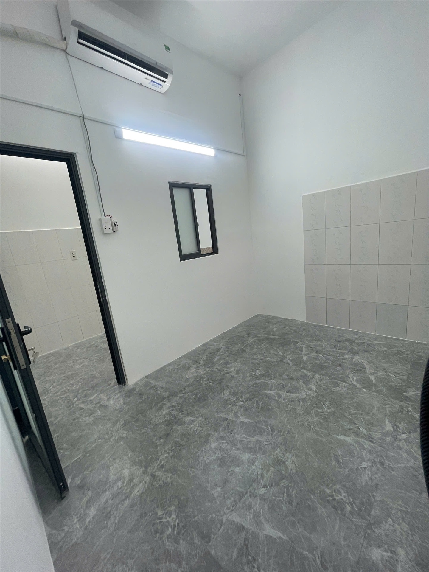 Phòng trọ TN House Hoàng Minh Giám - Phú Nhuận - Phòng (*)