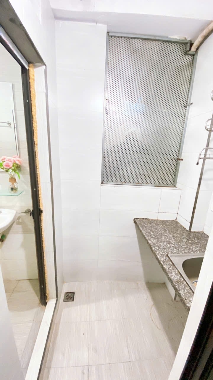Phòng trọ 2 Phòng ngủ 28m2 tại HappyHomes Hồ Tùng Mậu - Cầu Giấy - Phòng tắm