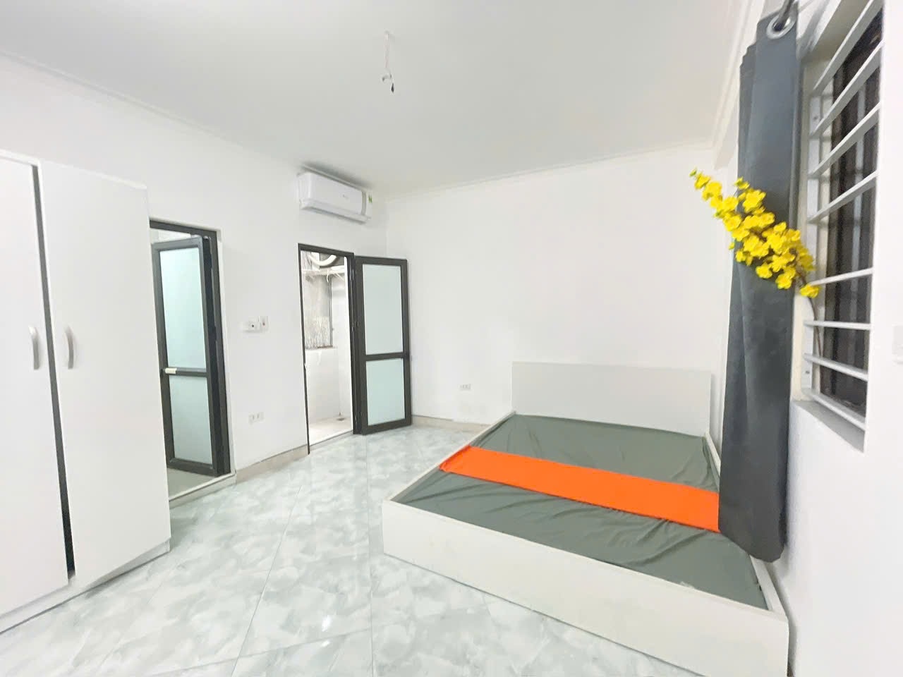 Phòng trọ Studio 28m2 tại HappyHomes Hồ Tùng Mậu - Cầu Giấy - Phòng ngủ