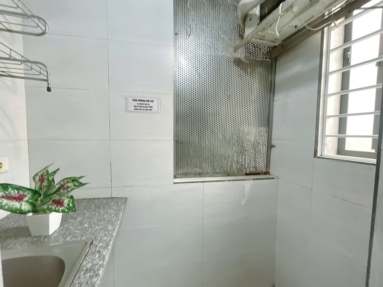 Phòng trọ Studio 28m2 tại HappyHomes Hồ Tùng Mậu - Cầu Giấy - Phòng bếp