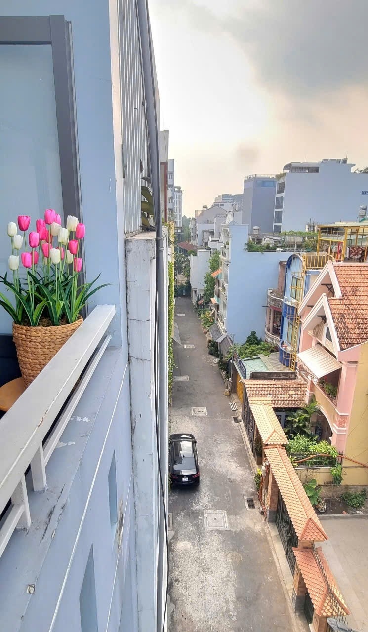 Phòng trọ Studio 40m2 tại AH House Bạch Đằng - Tân Bình - Ban công