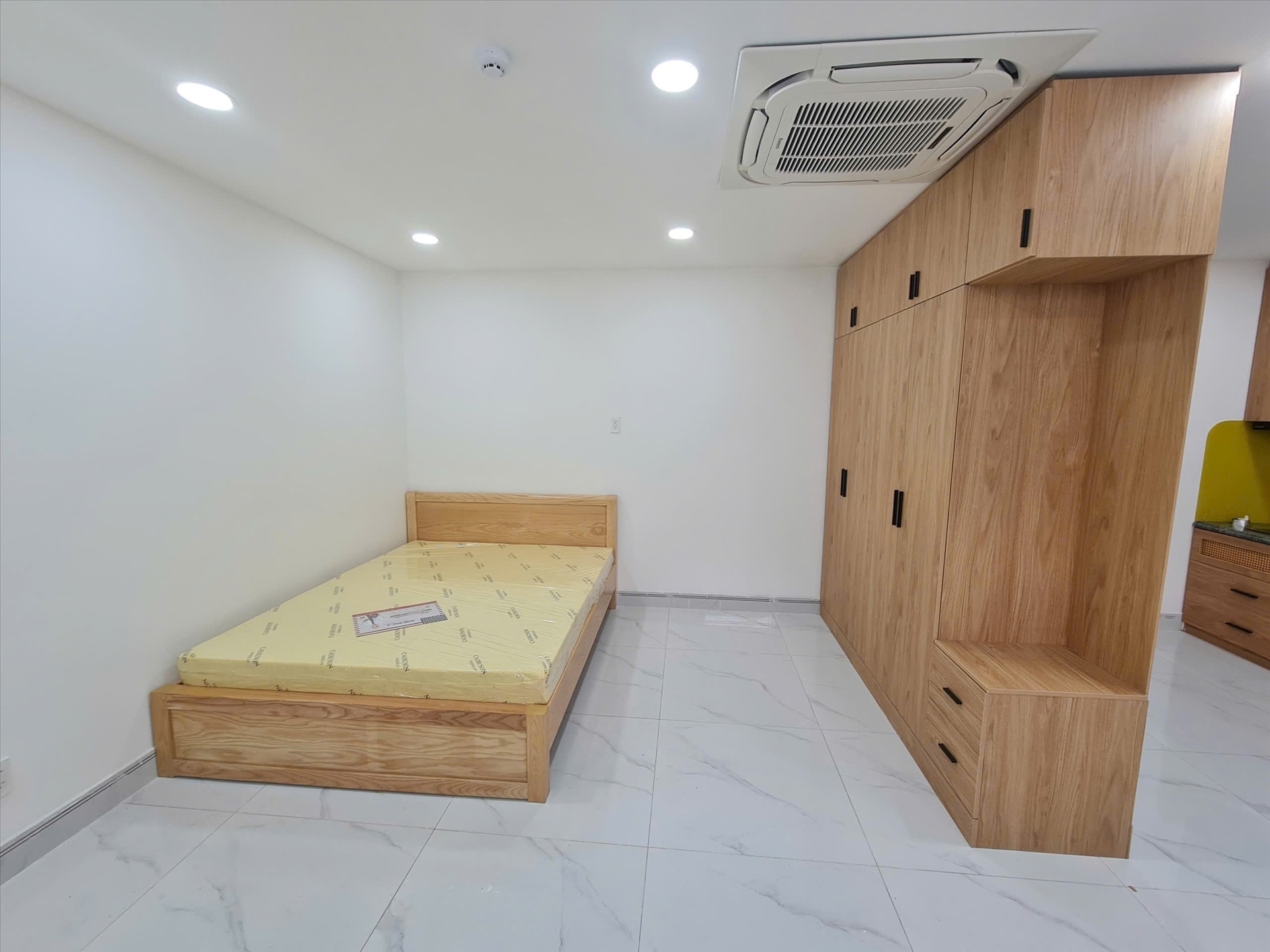 Phòng trọ ĐN Apartment Nguyễn Xí - Bình Thạnh  - Phòng (*)