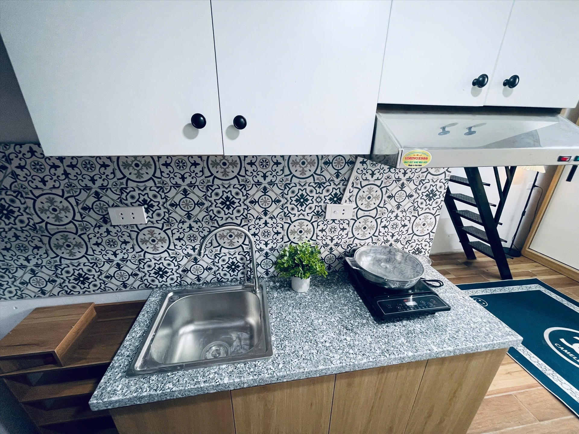 Phòng trọ Duplex 25m2 tại NT Apartment Yên Hòa - Cầu Giấy - Phòng bếp