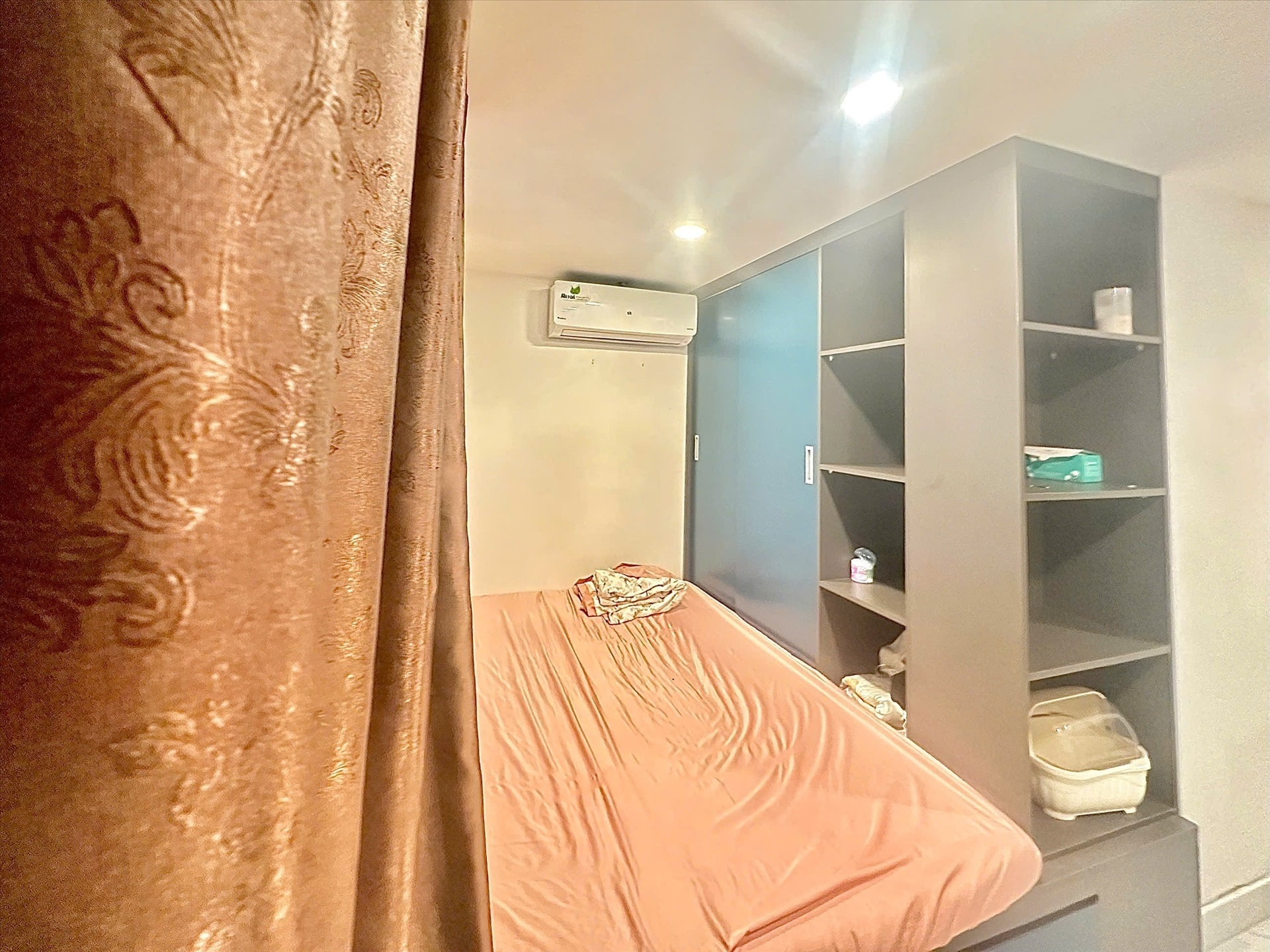 Phòng trọ HD Home Nguyễn Bặc - Tân Bình - Phòng (*)