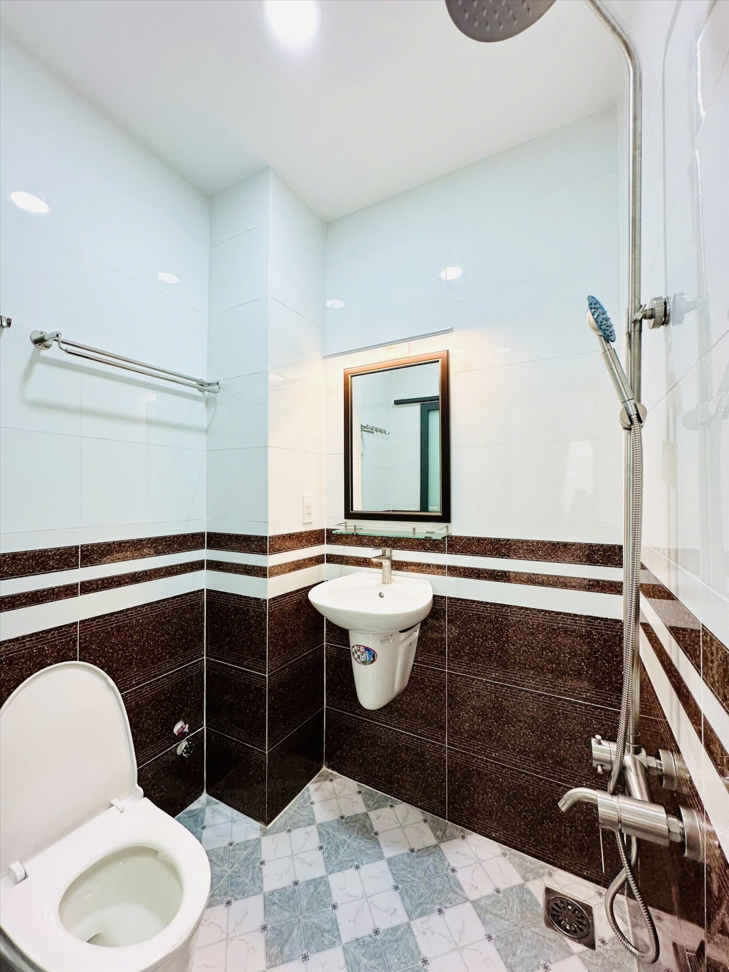 Phòng trọ Studio 30m2 tại Diamond House Nơ Trang Long - Bình Thạnh - Phòng tắm
