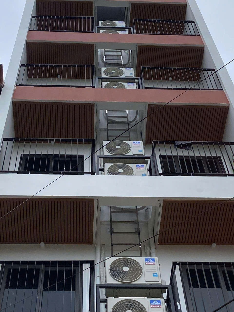 Phòng trọ PL Housing Xuân Phương - Nam Từ Liêm - Toàn cảnh tòa nhà (*)