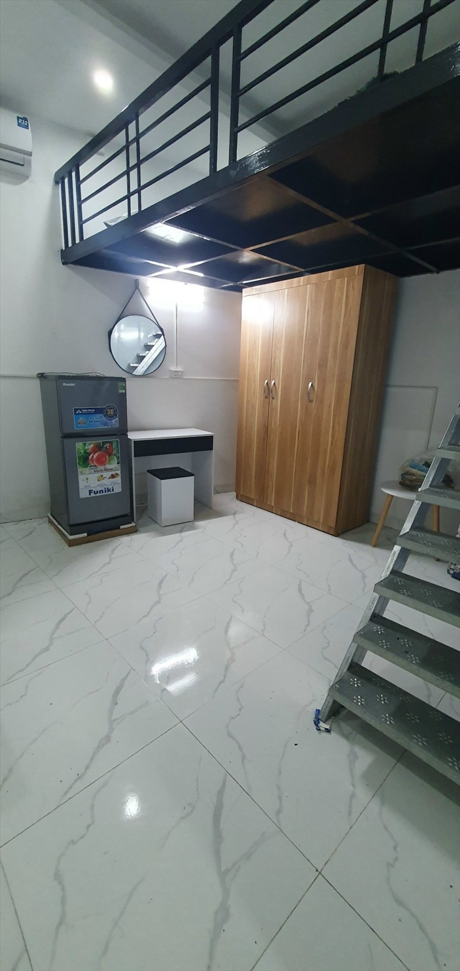 Phòng trọ Duplex 35m2 tại NTV Apartment Thiên Hiền - Nam Từ Liêm - Phòng khách
