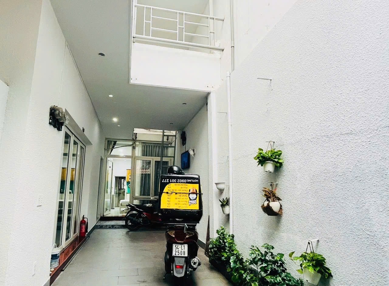 Phòng trọ Studio 25m2 tại AT Home Trà Khúc - Tân Bình - Phòng khách