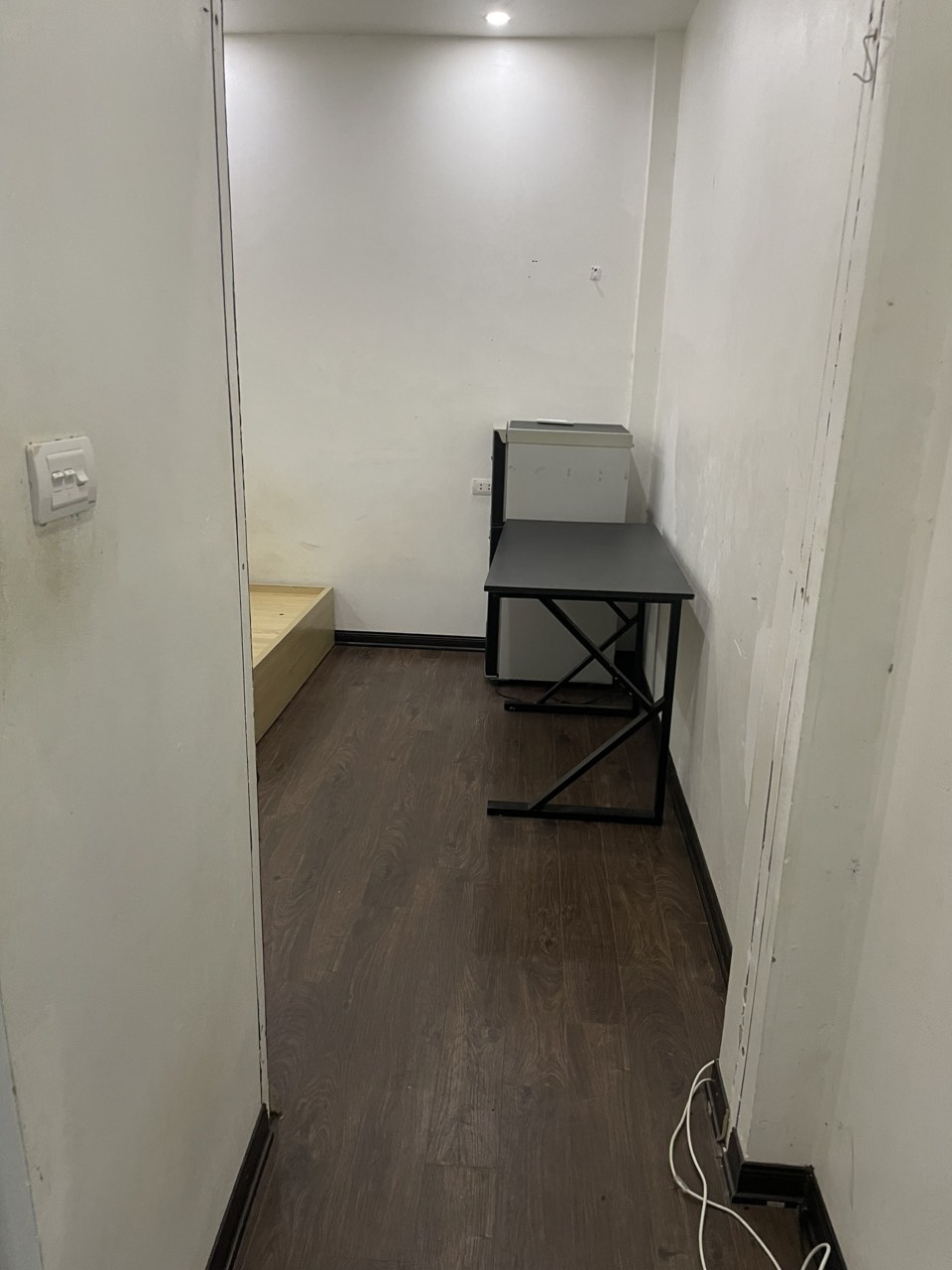 Phòng trọ Studio 30m2 tại NTV Apartment Phú Mỹ - Nam Từ Liêm - Góc làm việc