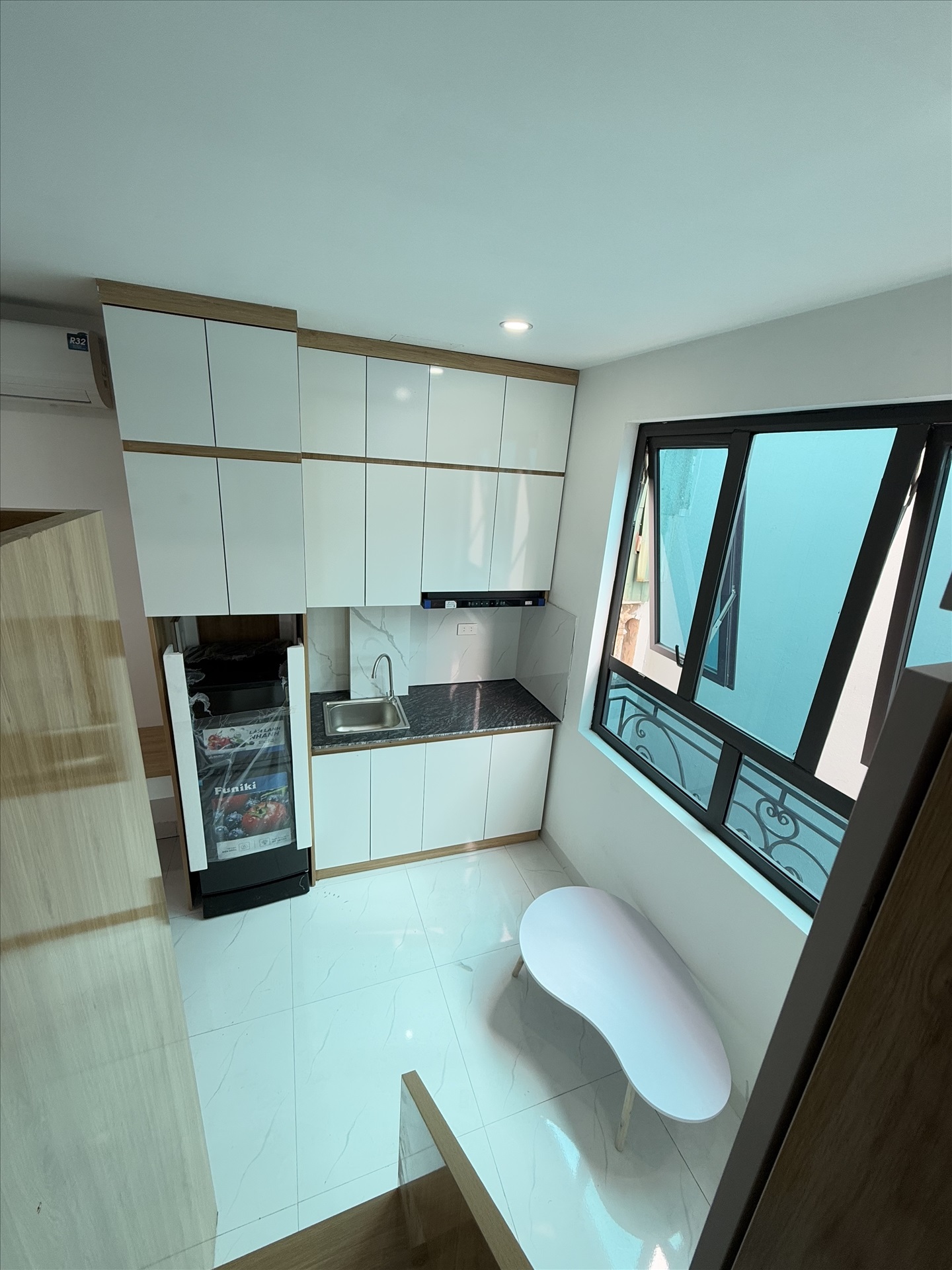 Phòng trọ NTV Apartment Cầu Giấy - Cầu Giấy - Toàn cảnh tòa nhà (*)
