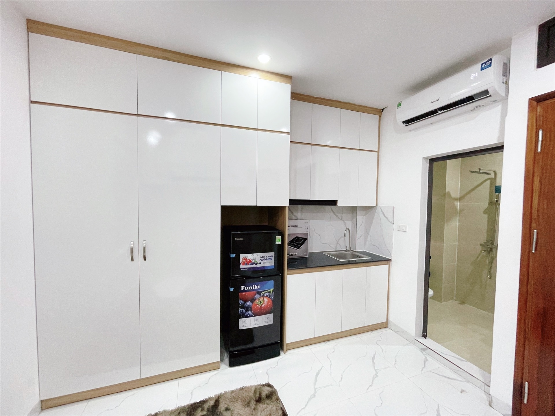Phòng trọ NTV Apartment Trần Thái Tông - Cầu Giấy - Phòng (*)
