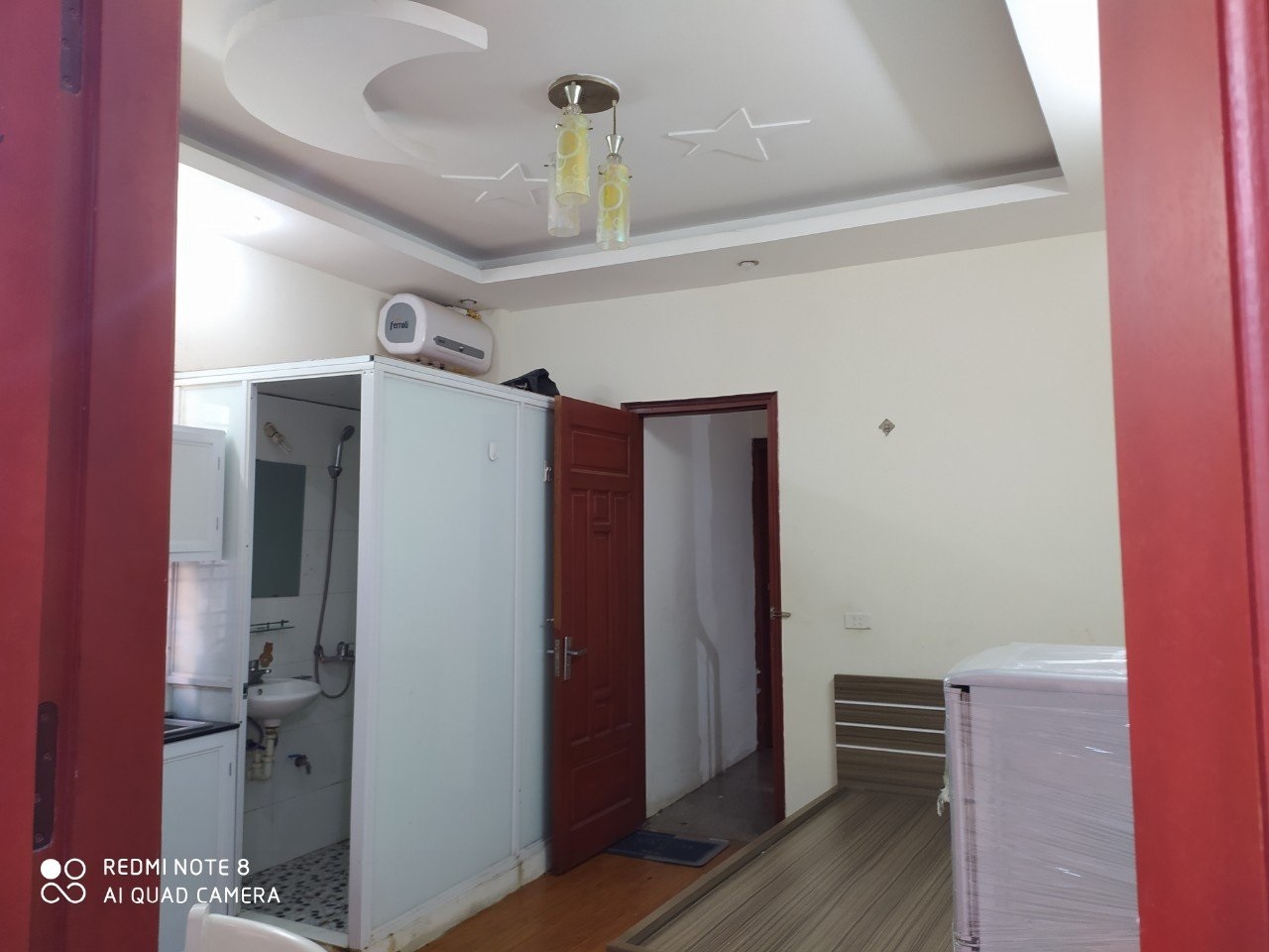 Phòng trọ Studio 35m2 tại NTV Apartment Trần Quốc Vượng - Cầu Giấy - Phòng khách