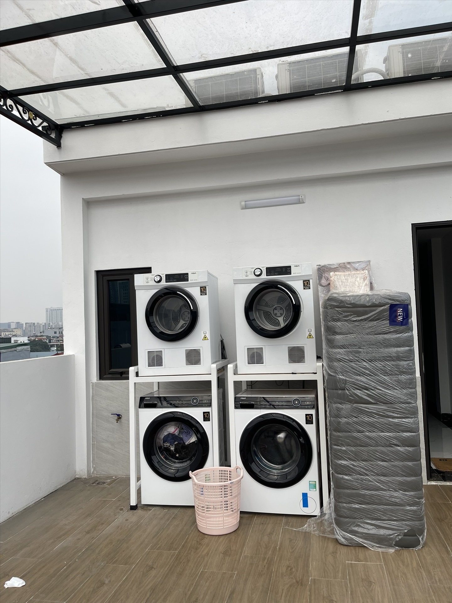 Phòng trọ NTV Apartment Nguyễn Ngọc Vũ - Cầu Giấy - Khu giặt chung