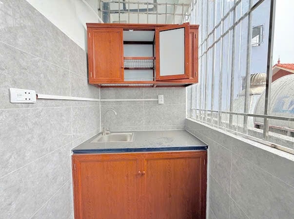 Phòng trọ 1 Phòng ngủ 30m2 tại AH House Mễ Trì - Nam Từ Liêm  - Phòng bếp