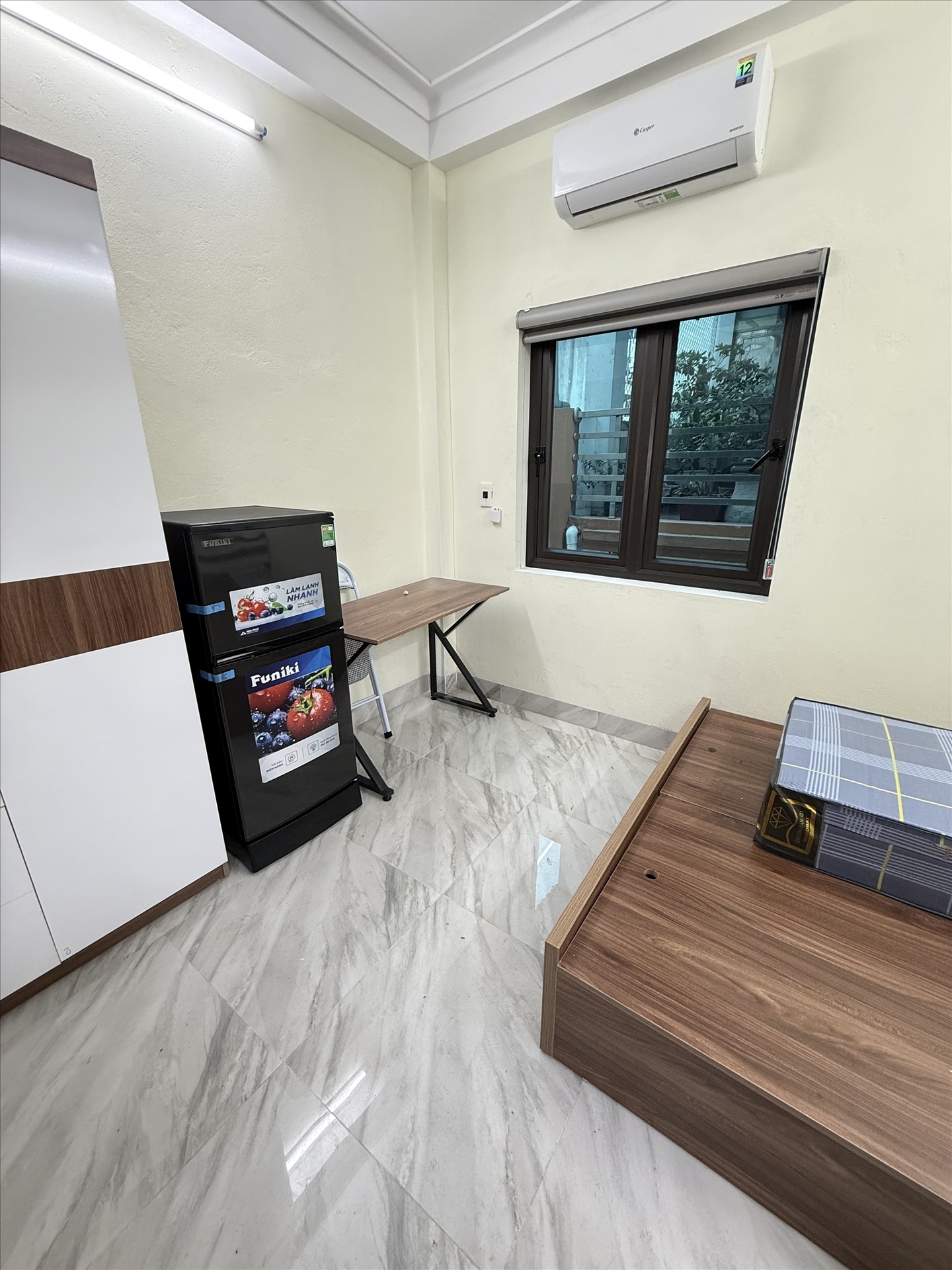 Phòng trọ Studio 20m2 tại NTV Apartment Mỹ Đình - Nam Từ Liêm - Phòng khách