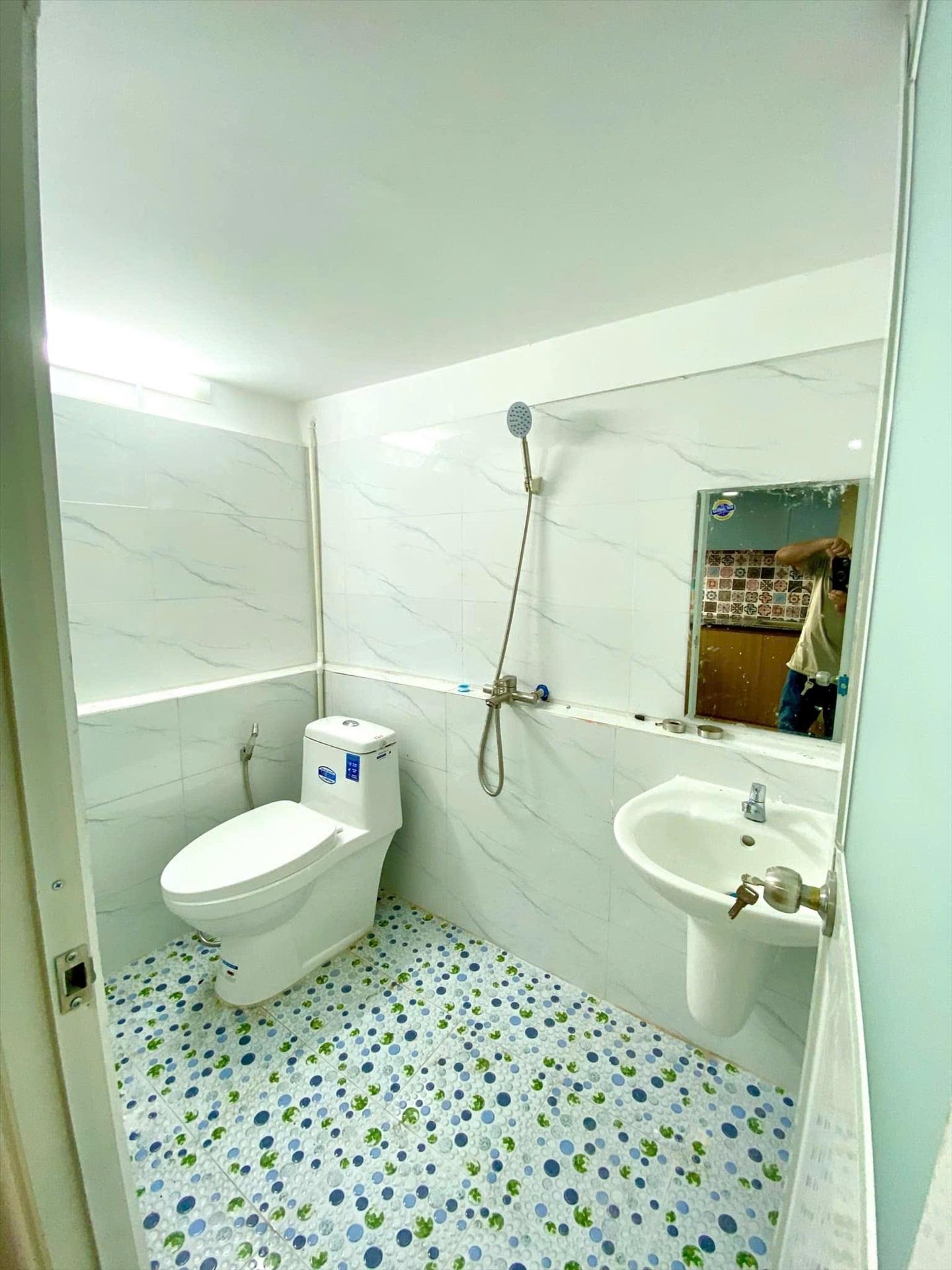 Phòng trọ 2 Phòng ngủ 60m2 tại NL Home Lạc Long Quân - Tân Bình - Phòng tắm