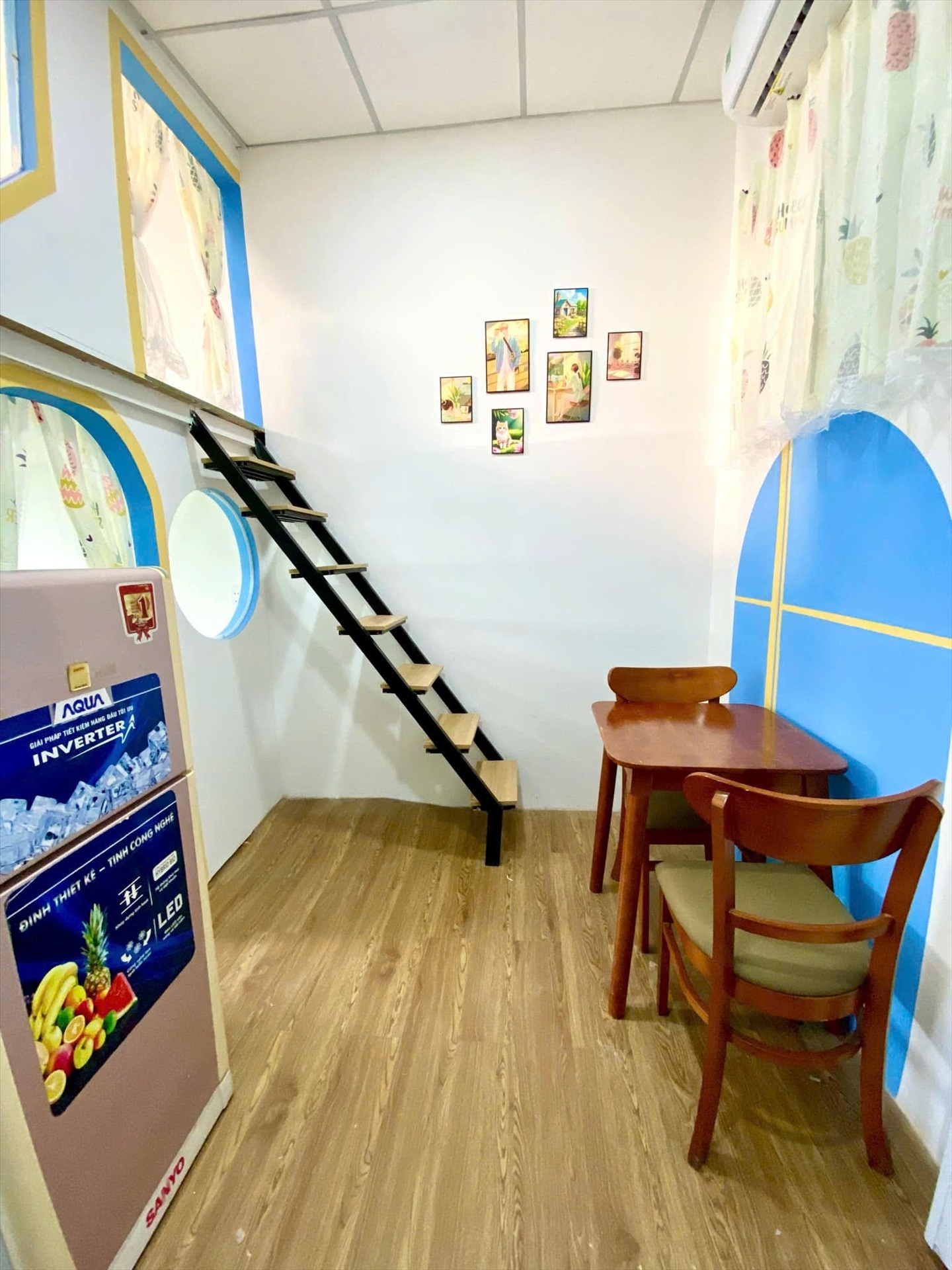 Phòng trọ 2 Phòng ngủ 60m2 tại NL Home Lạc Long Quân - Tân Bình - Phòng khách