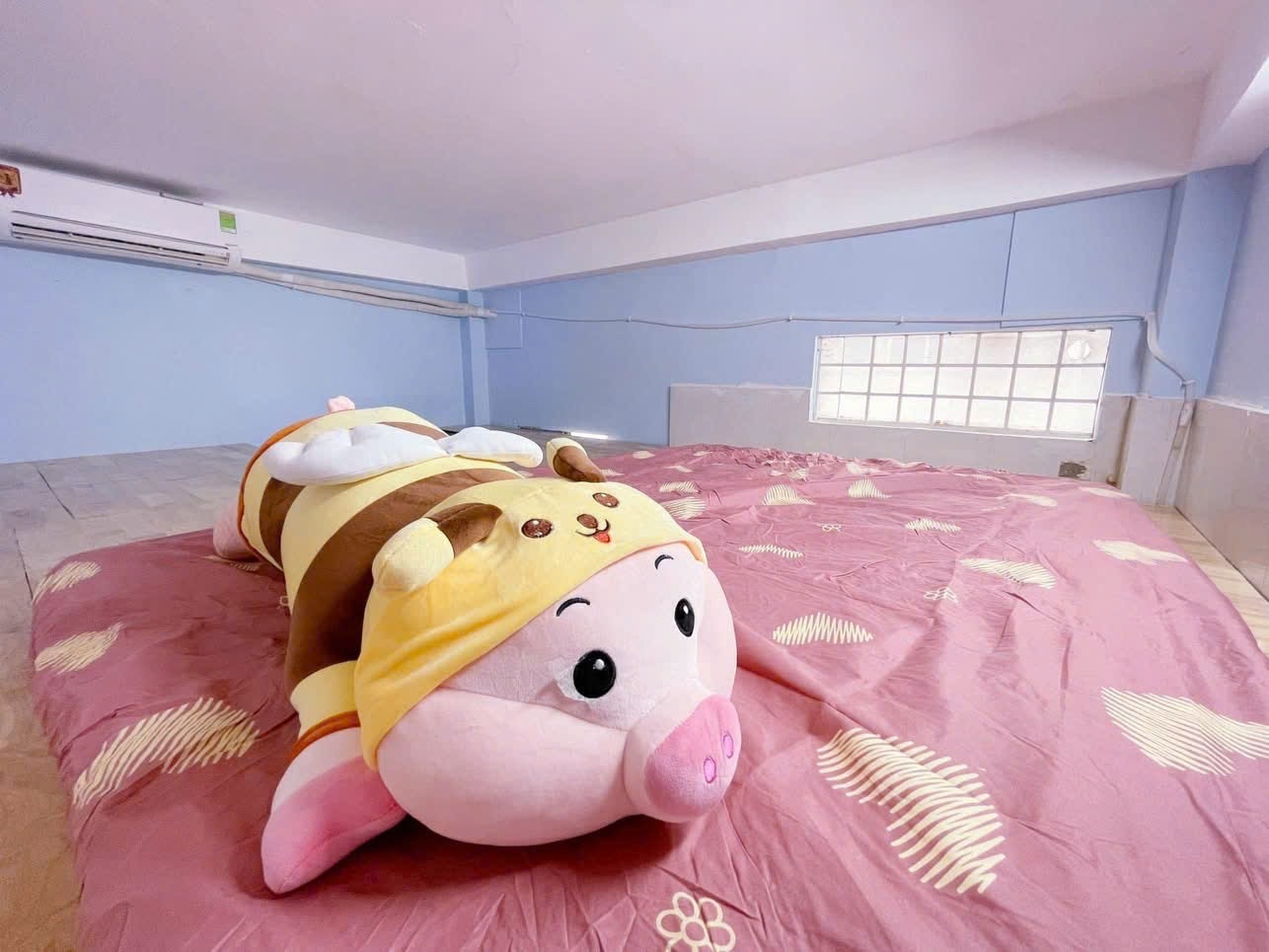 Phòng trọ Duplex 35m2 tại AQ House Cách mạng tháng 8 - Quận 1 - Phòng ngủ