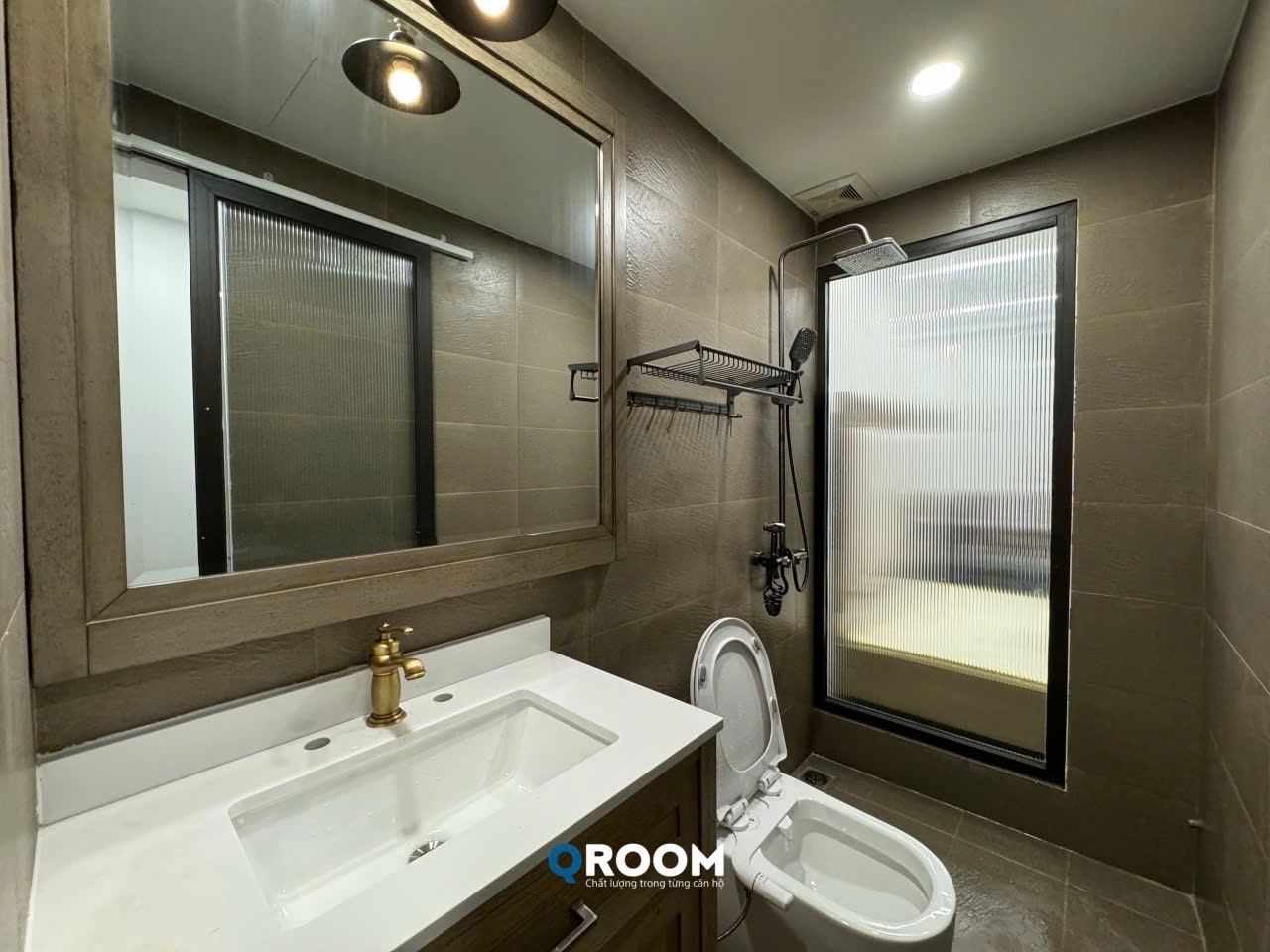 Phòng trọ 1 Phòng ngủ 35m2 tại T-Village 3 Pasteur - Quận 3 - Phòng tắm
