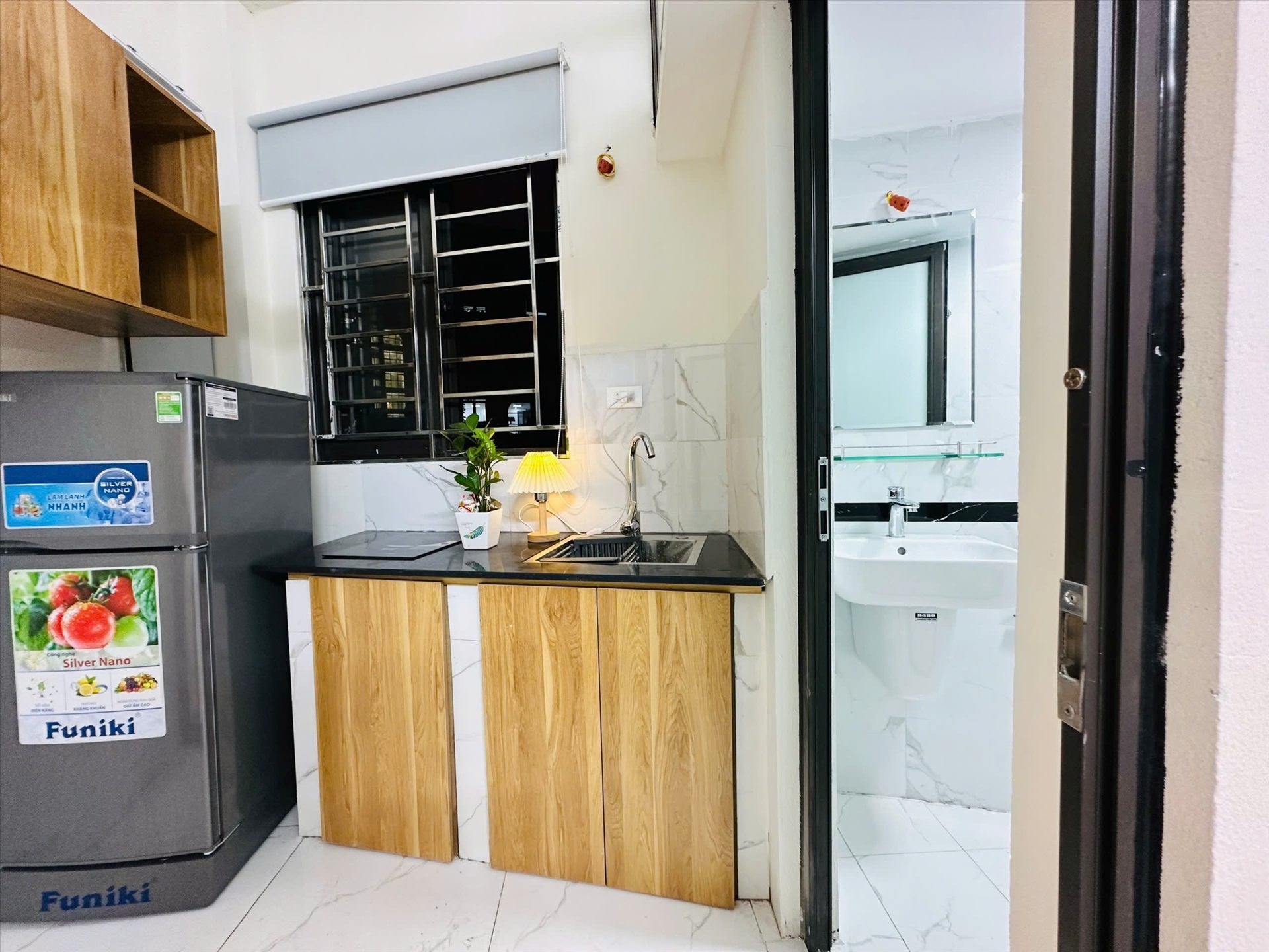 Phòng trọ AV Homes Trần Thái Tông - Cầu Giấy - Phòng (*)