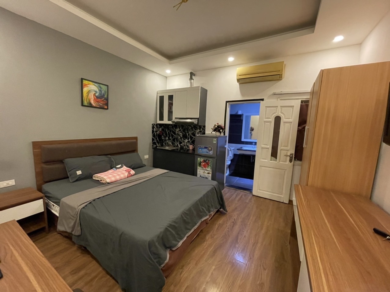 Phòng trọ Sunny Apartment Trần Duy Hưng - Cầu Giấy - Phòng (*)